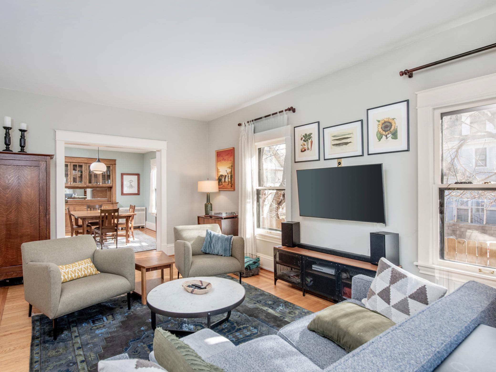 85 Clarence Avenue SE