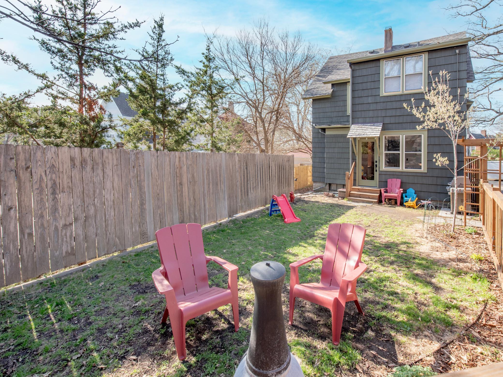 85 Clarence Avenue SE