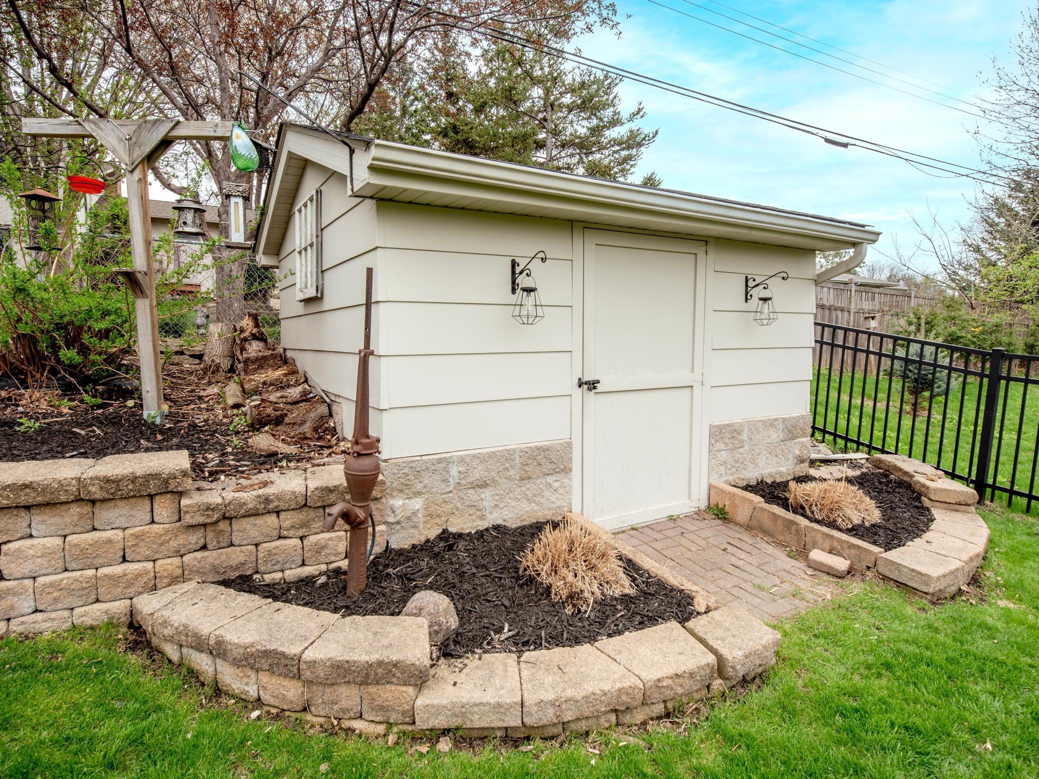 3509 NE Coolidge Street NE