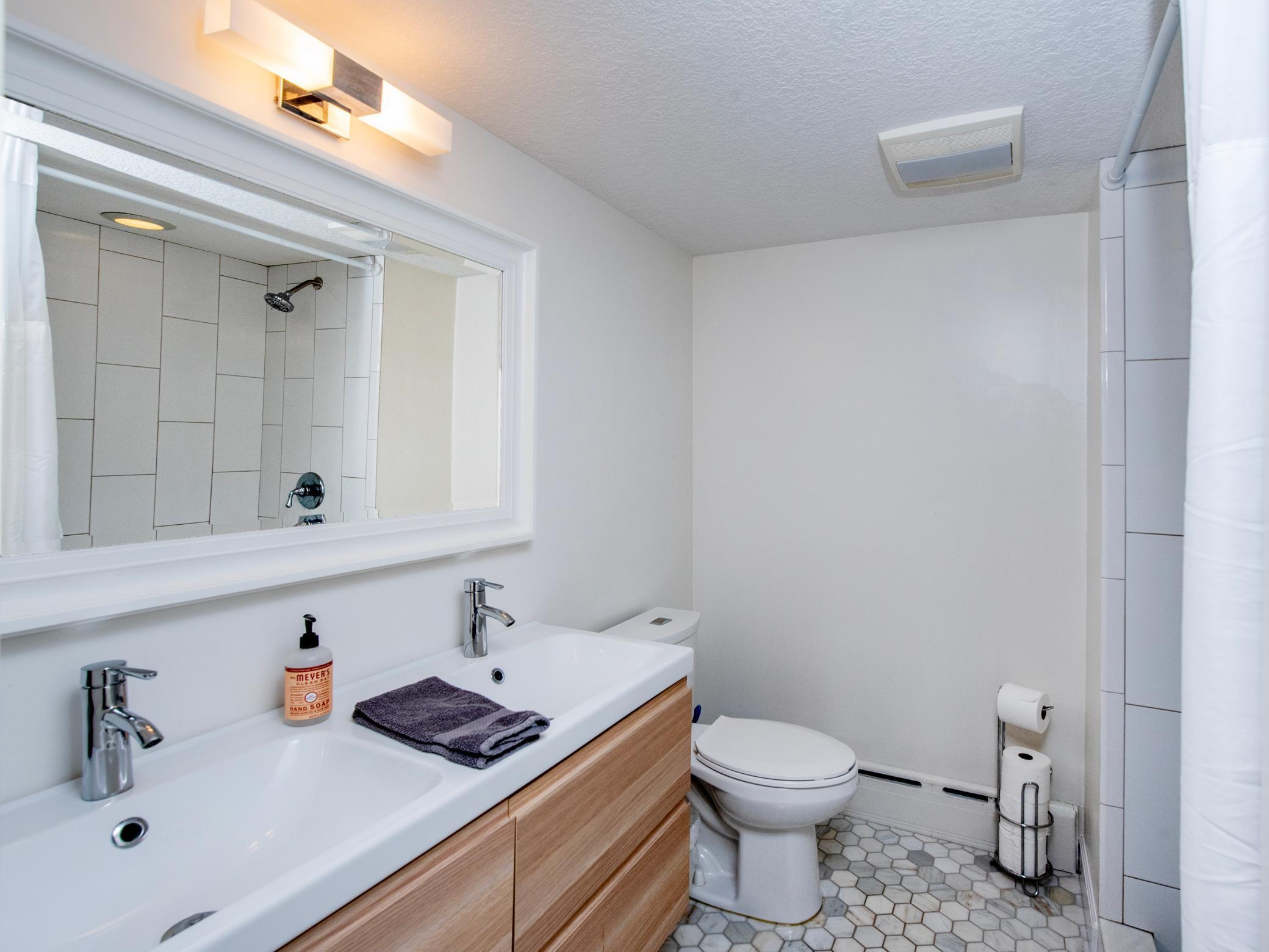 3509 NE Coolidge Street NE