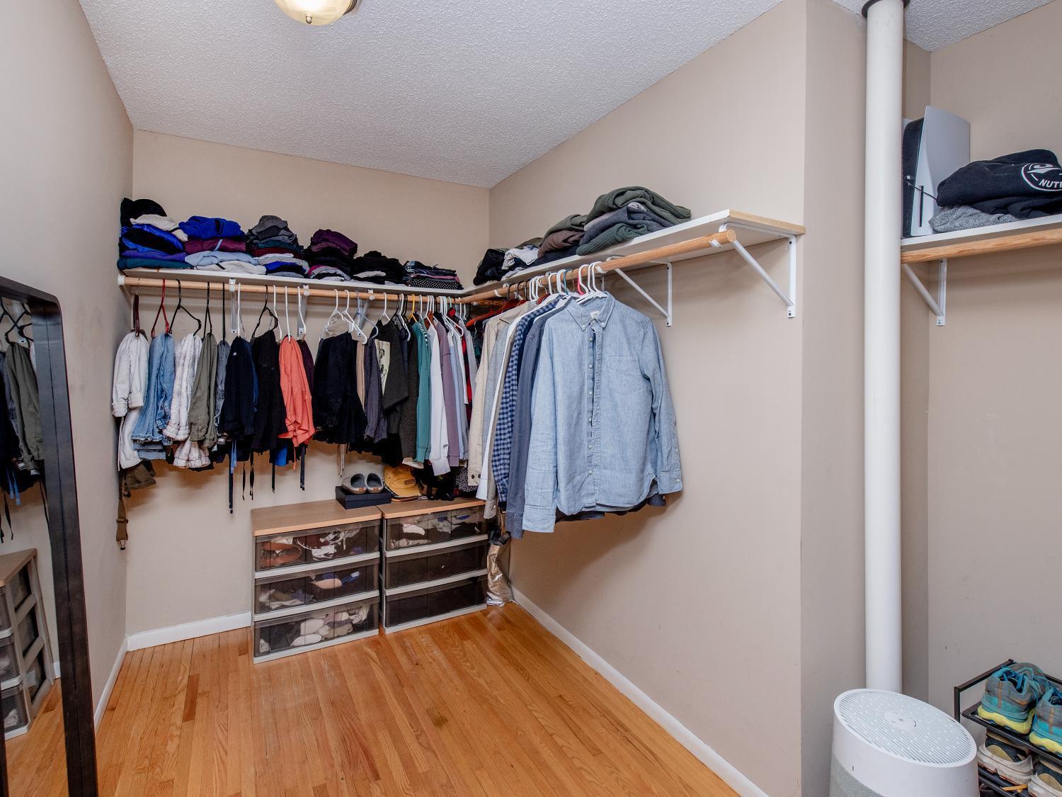 10341 Clinton Avenue S