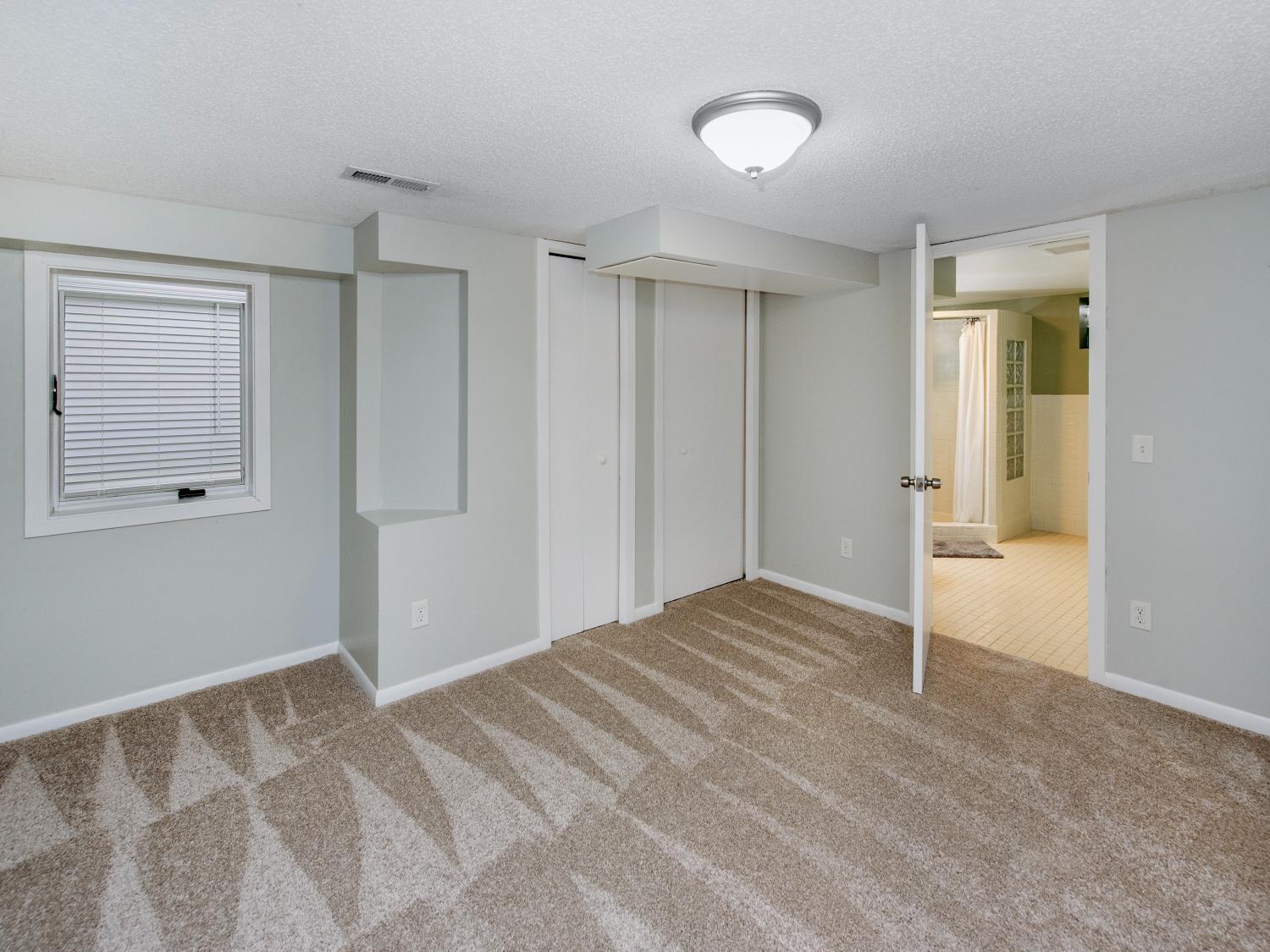 10341 Clinton Avenue S