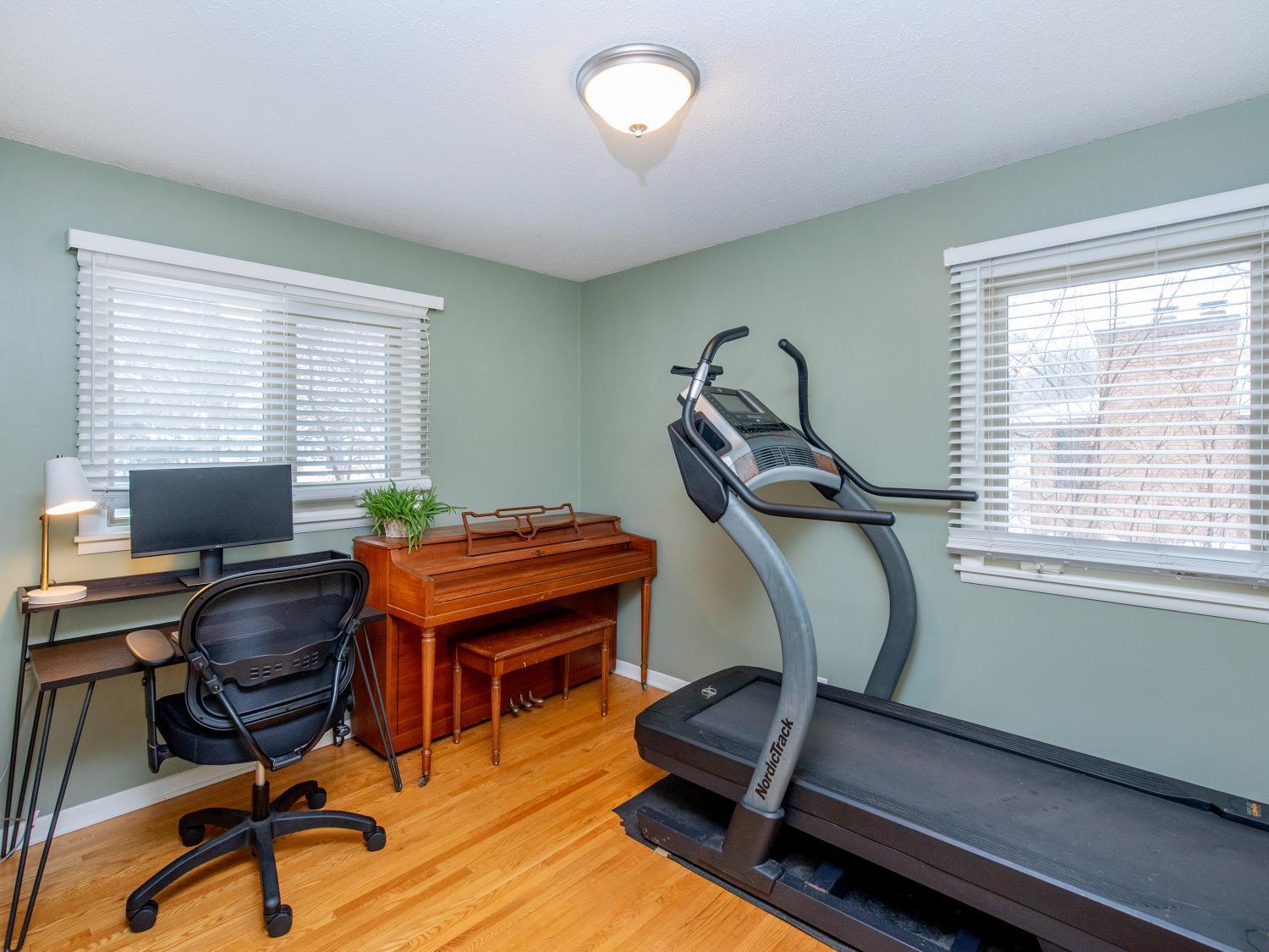 10341 Clinton Avenue S