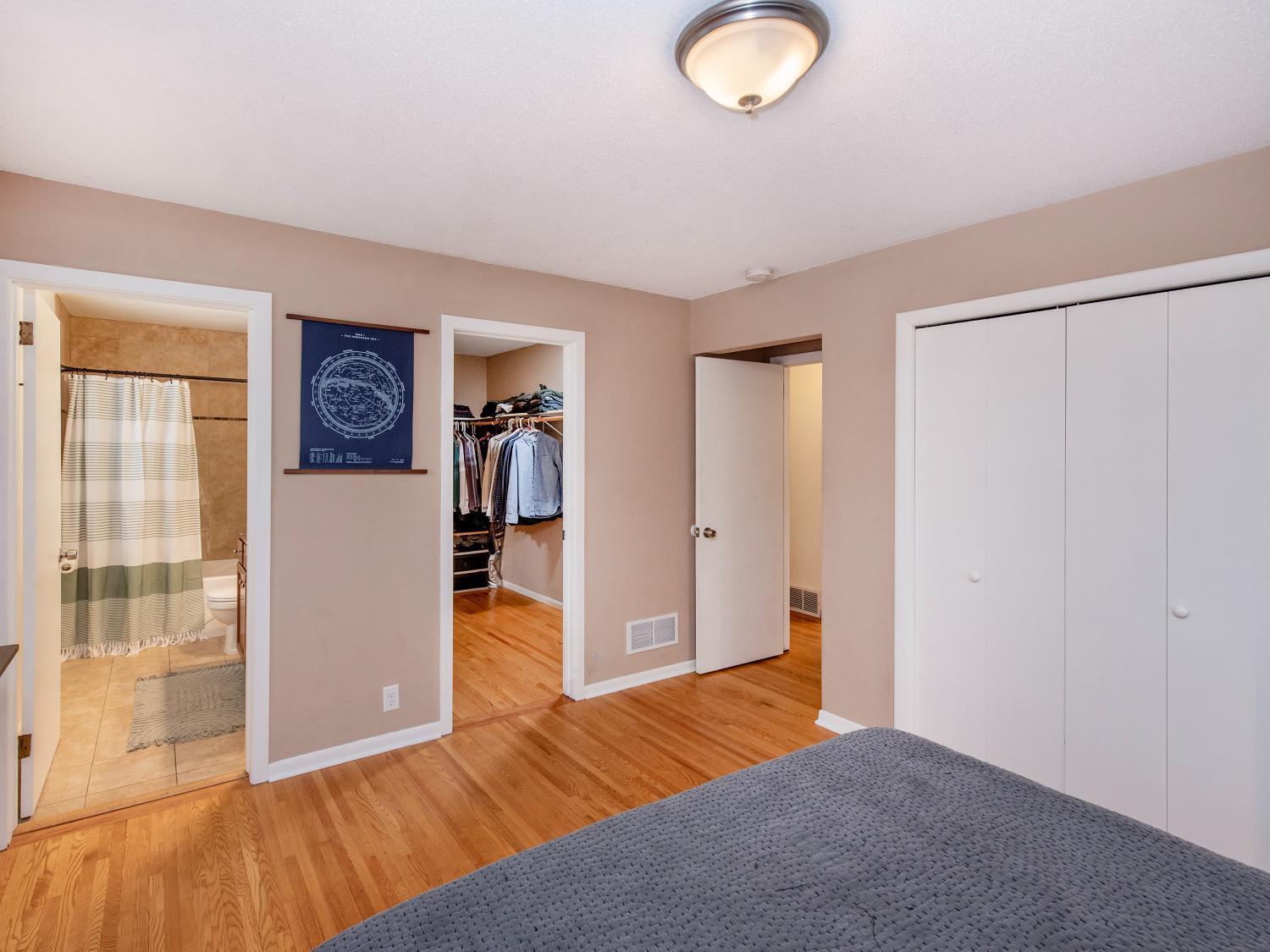 10341 Clinton Avenue S