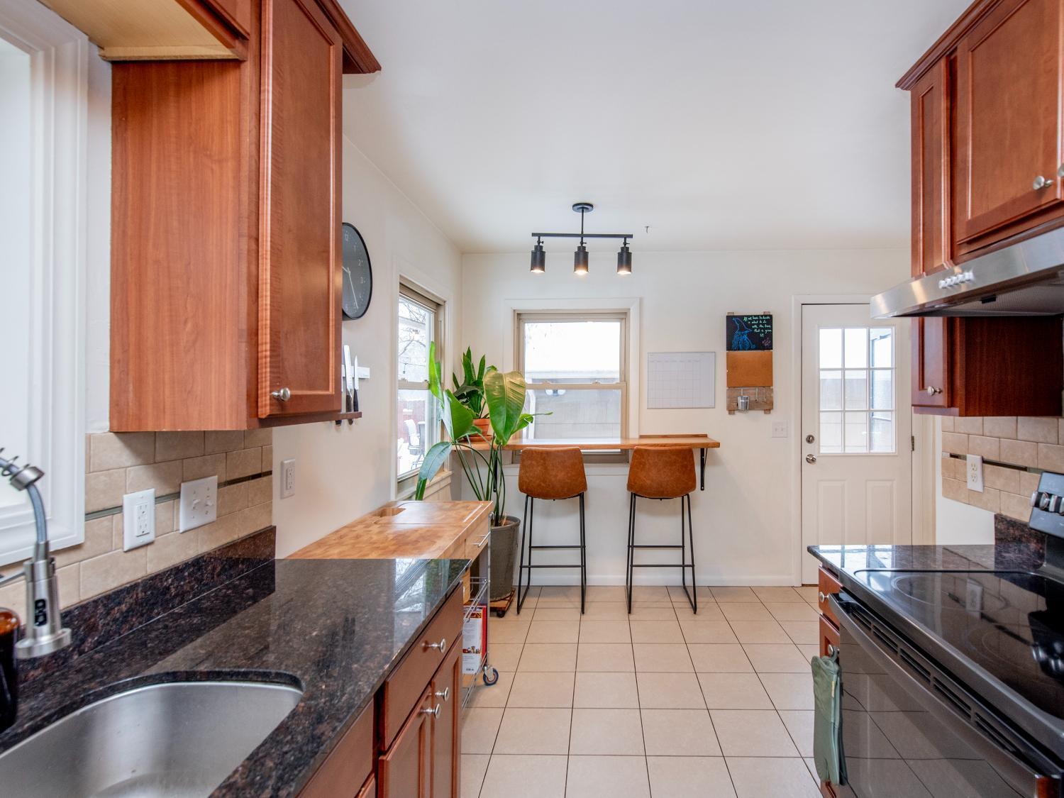 10341 Clinton Avenue S