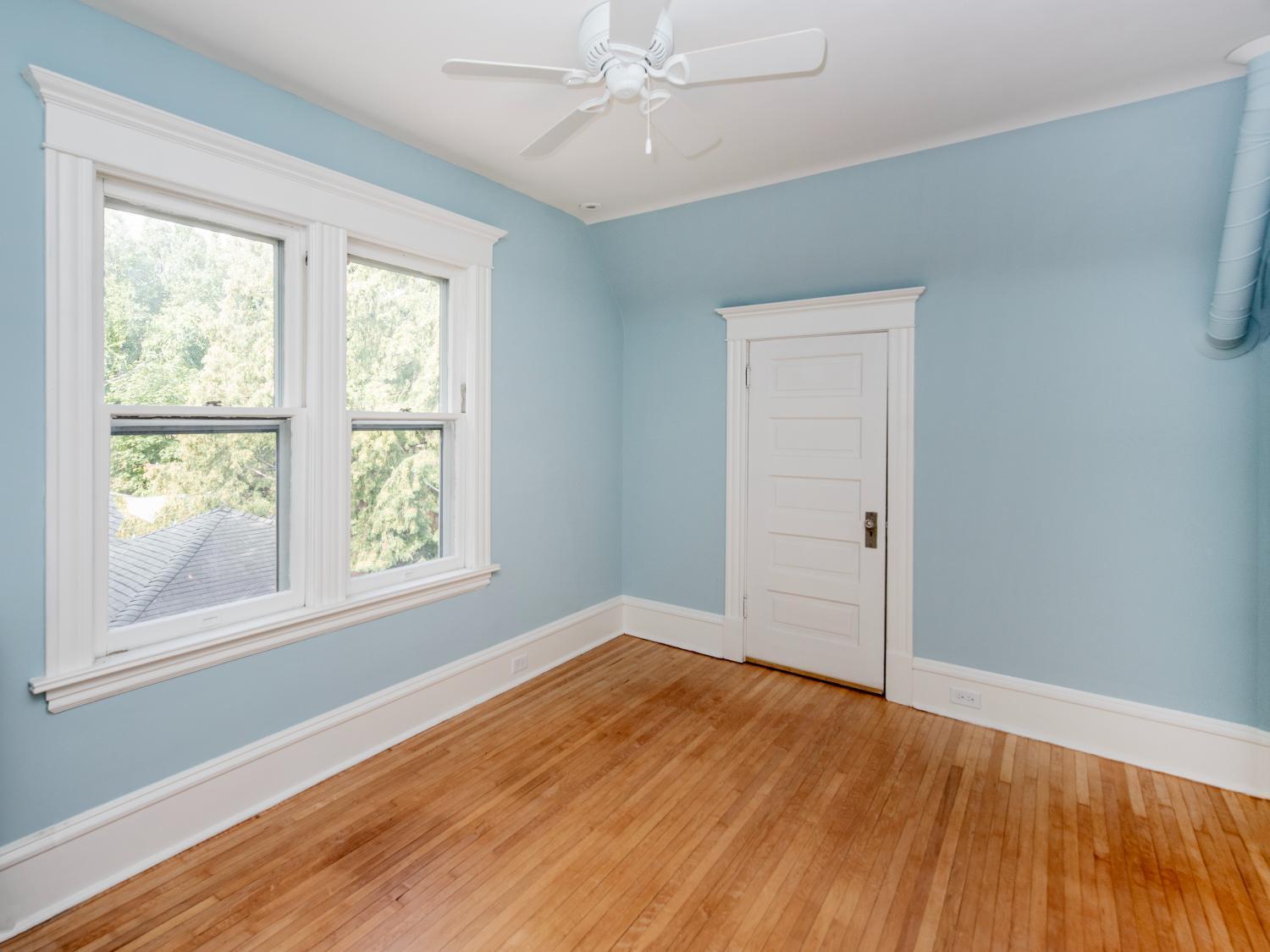 92 Orlin Avenue SE