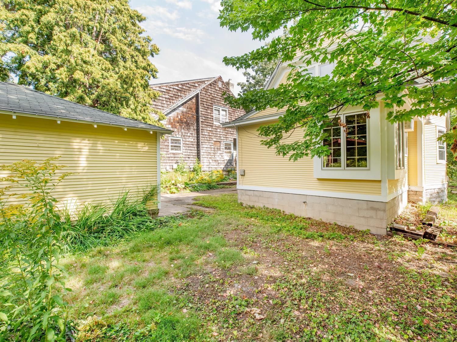 92 Orlin Avenue SE