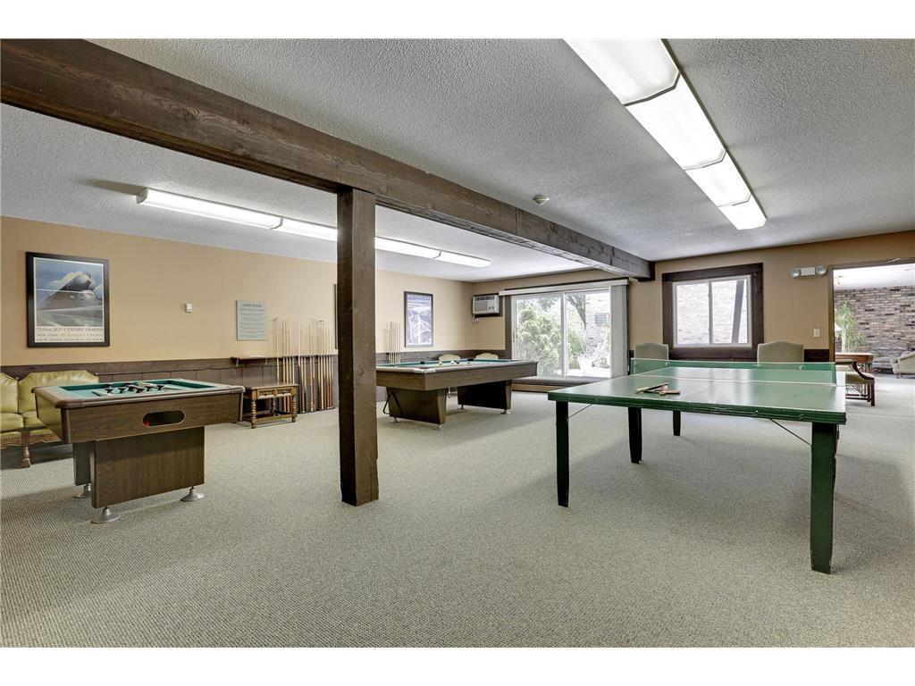 205 Barry Avenue S Unit: 113