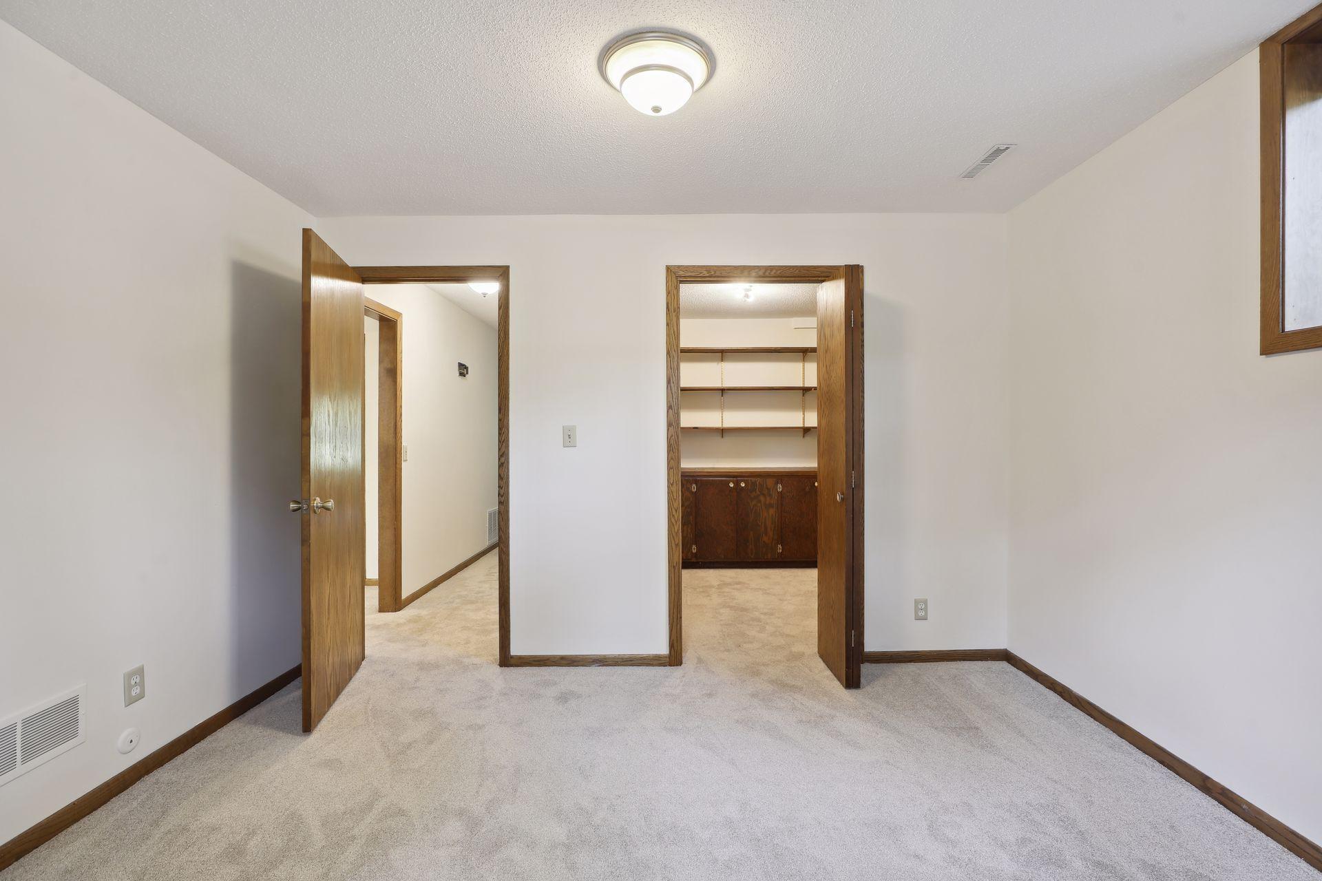 2304 Fairmeadows Road