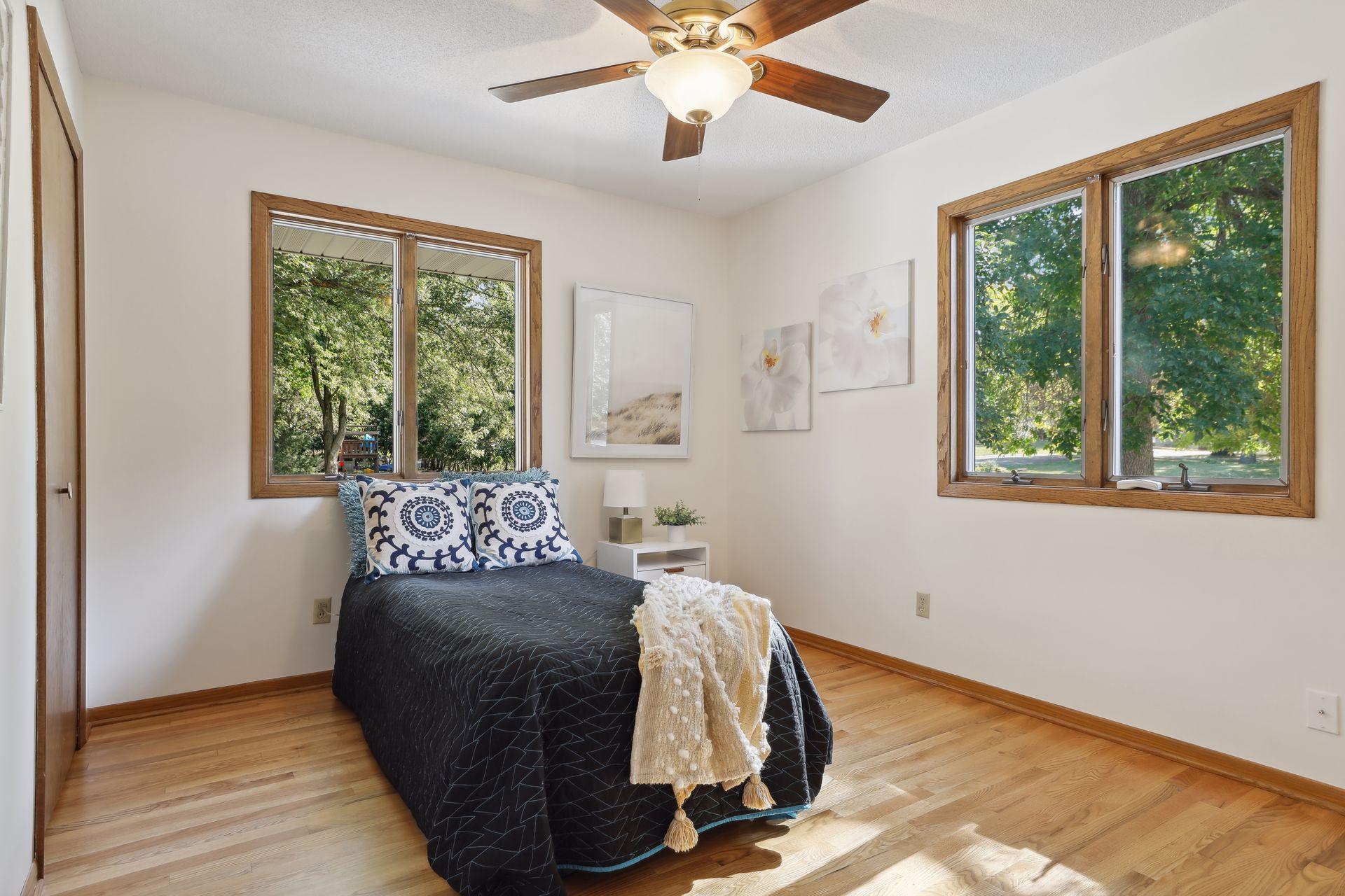 2304 Fairmeadows Road