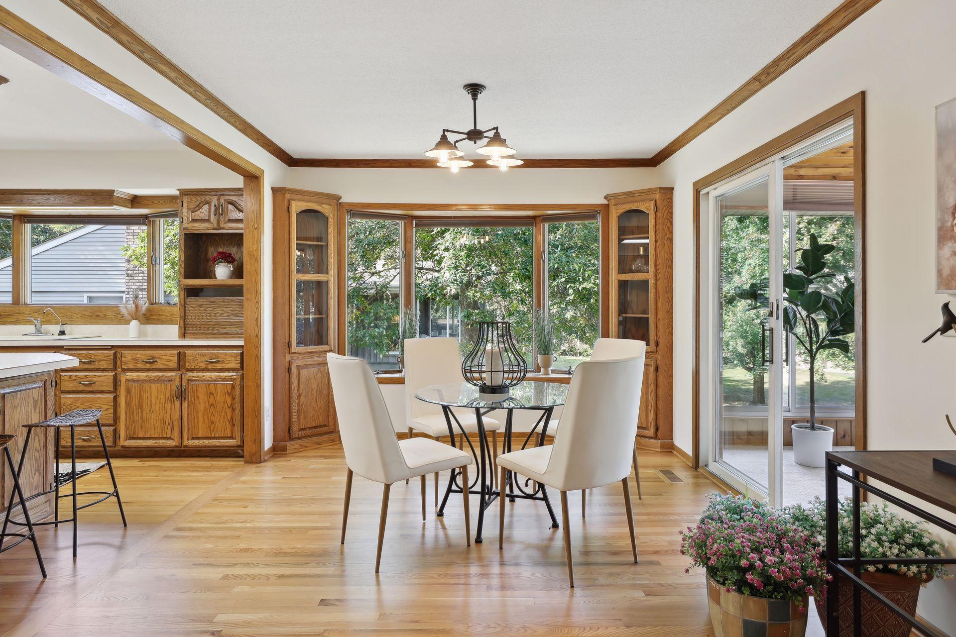 2304 Fairmeadows Road