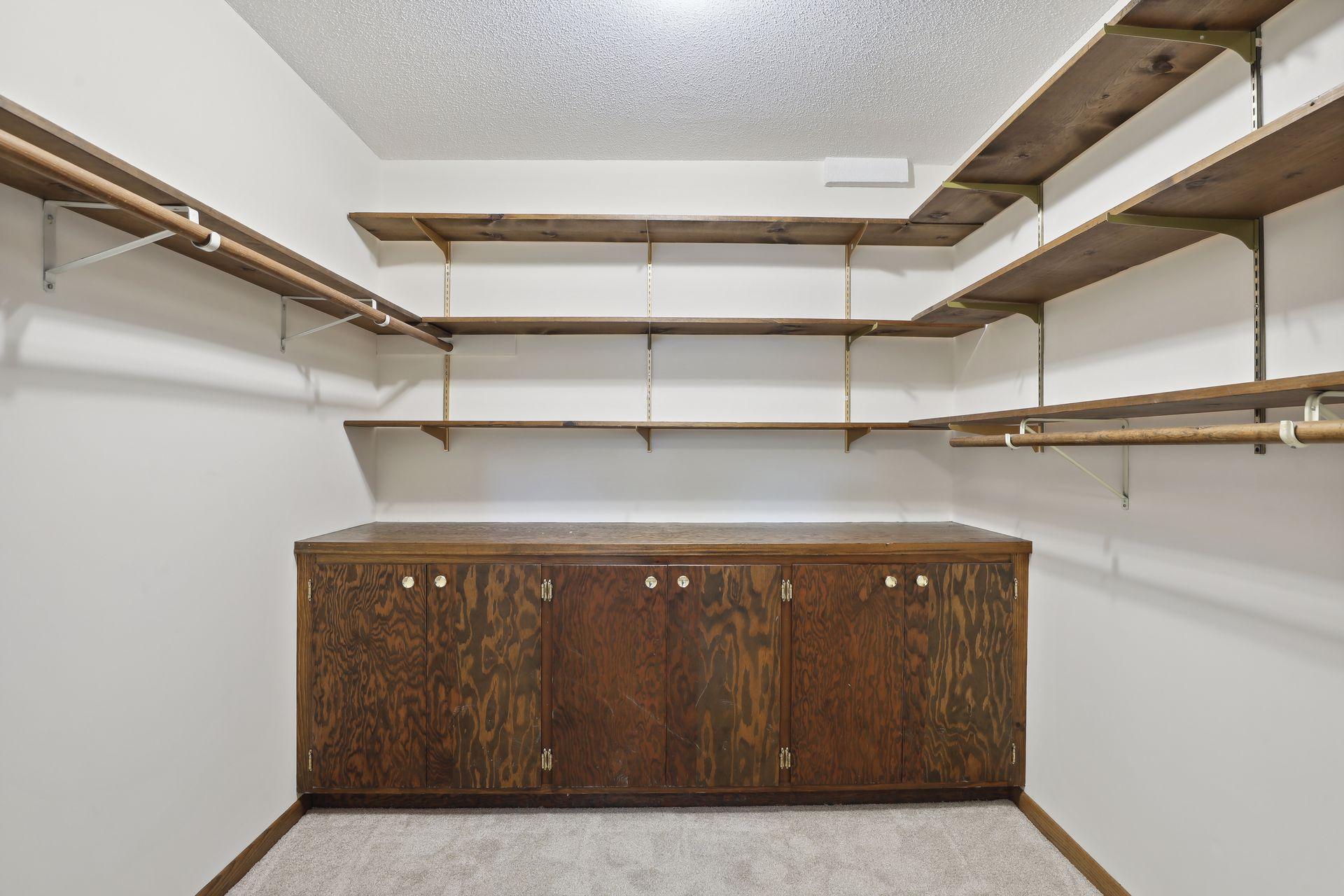 2304 Fairmeadows Road