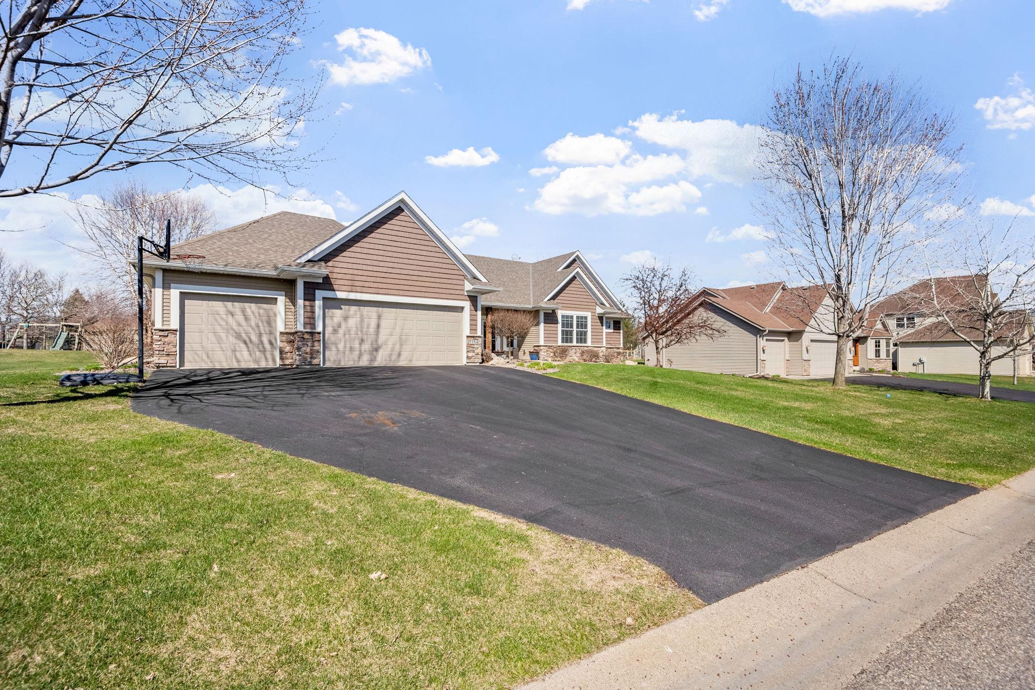 21154 Foxtail Lane