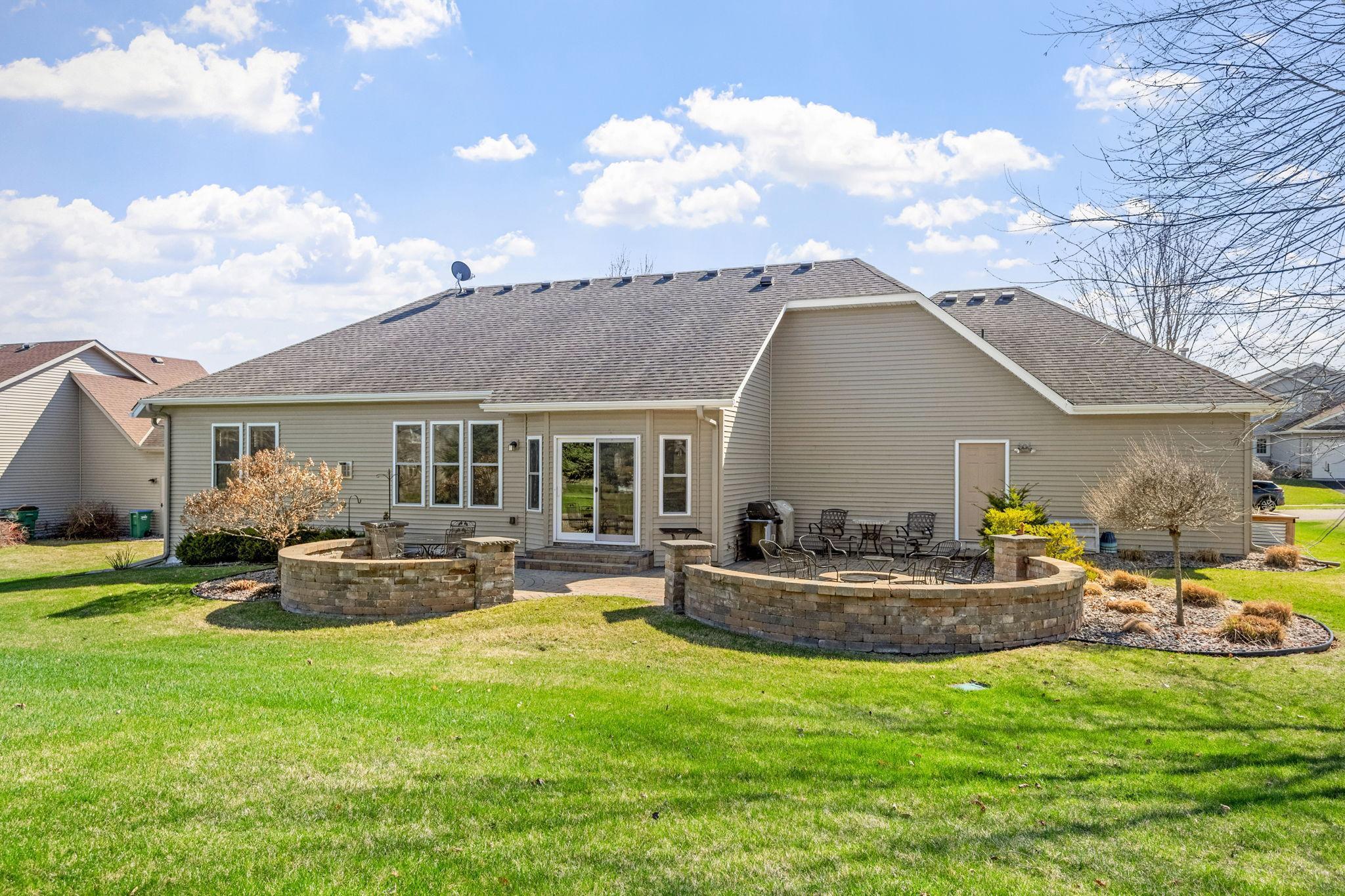 21154 Foxtail Lane