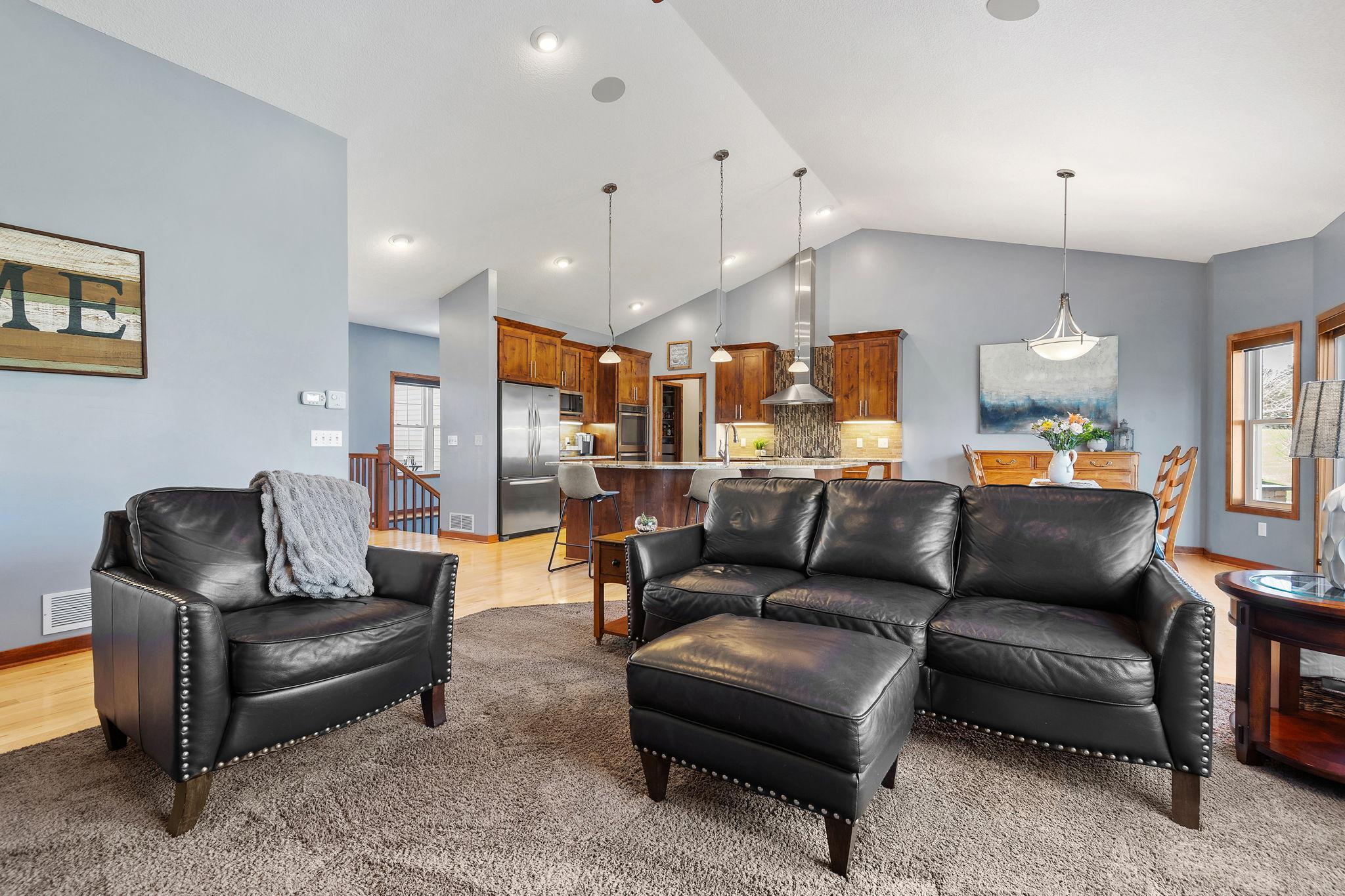 21154 Foxtail Lane