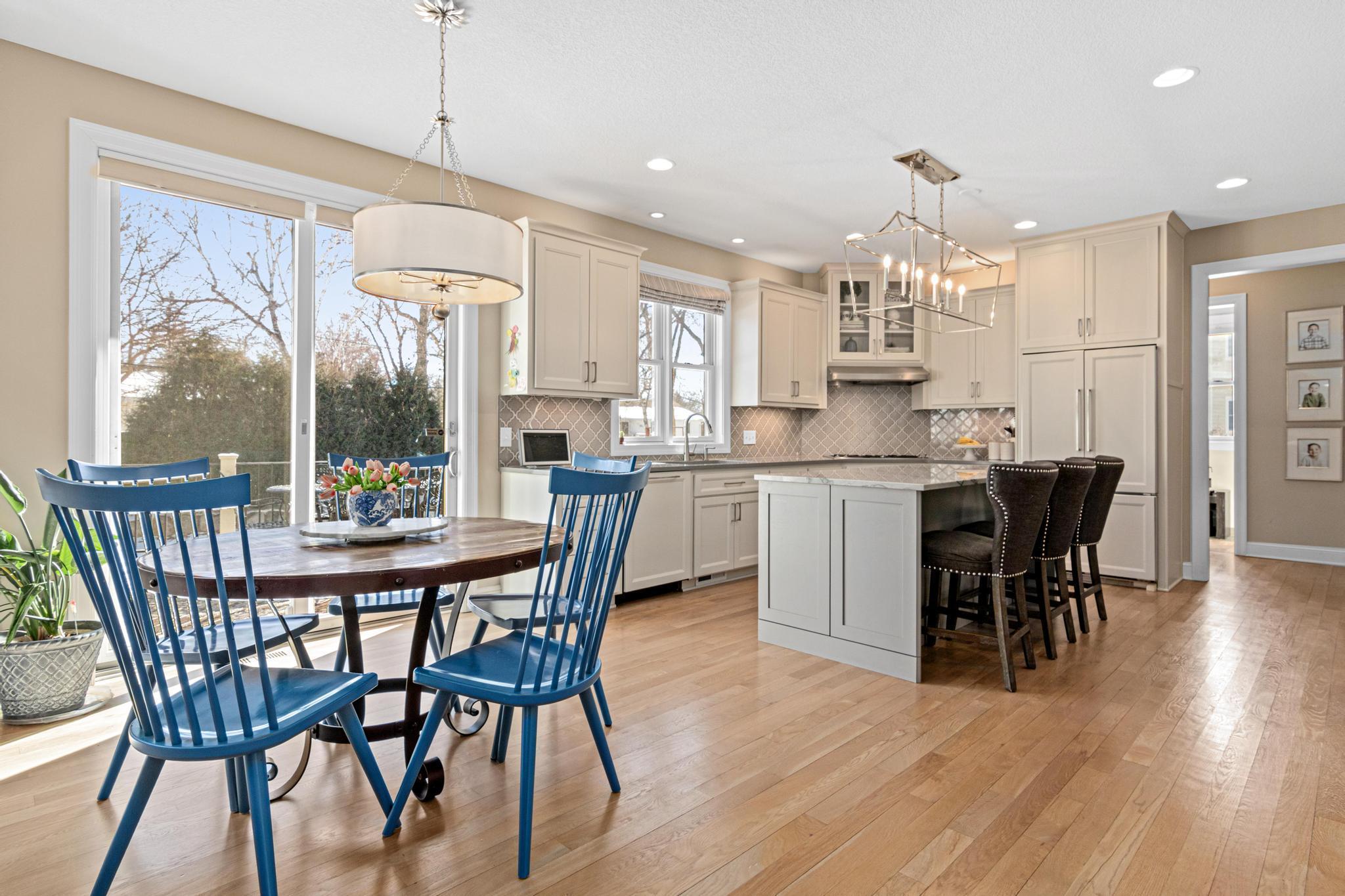 2340 Glendale Cove Lane