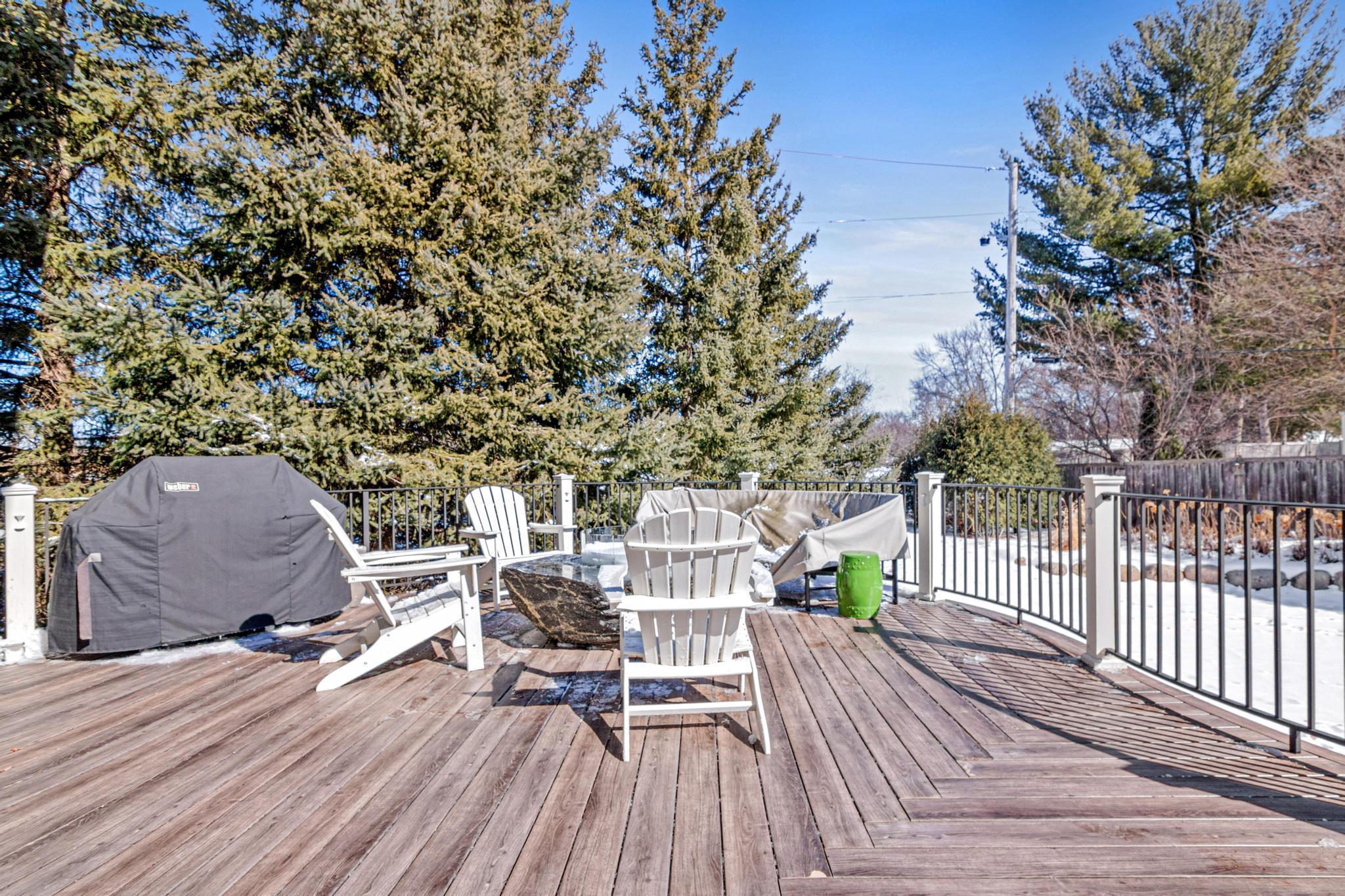 2340 Glendale Cove Lane