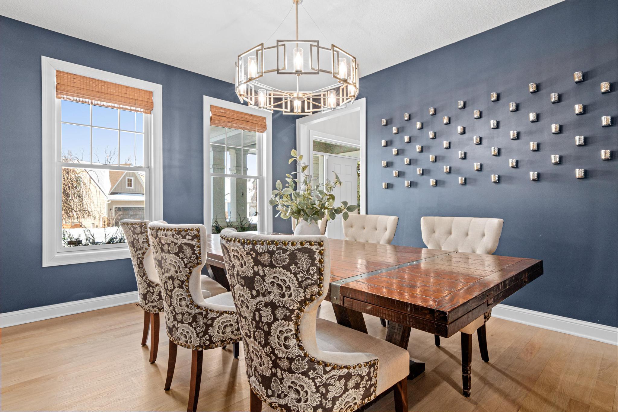 2340 Glendale Cove Lane