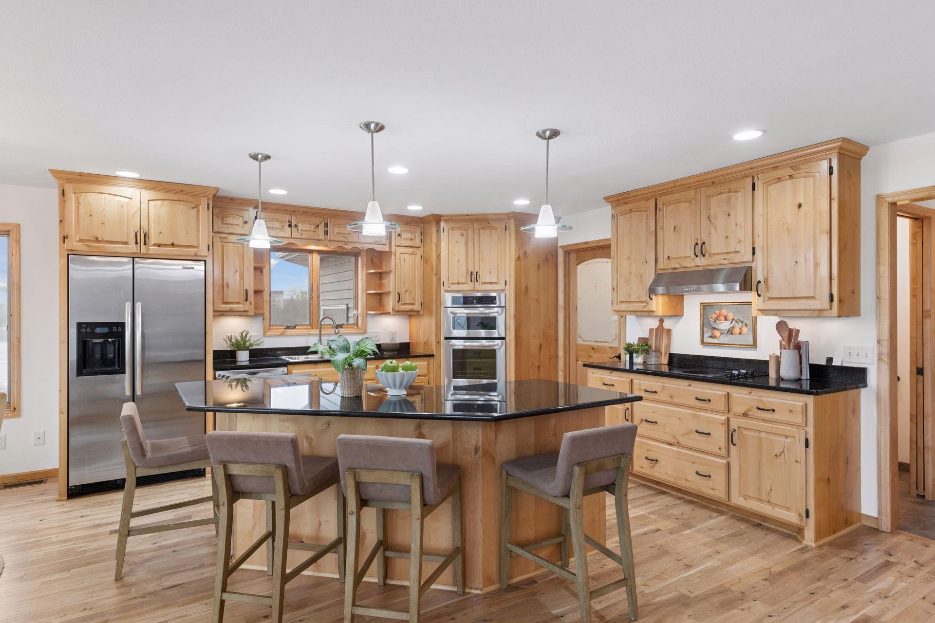 869 Yellowstone Trail