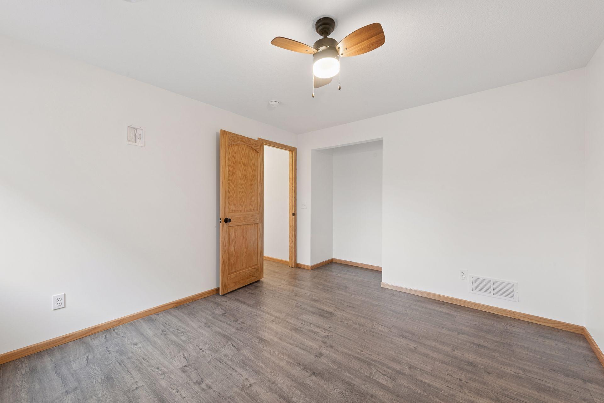 869 Yellowstone Trail