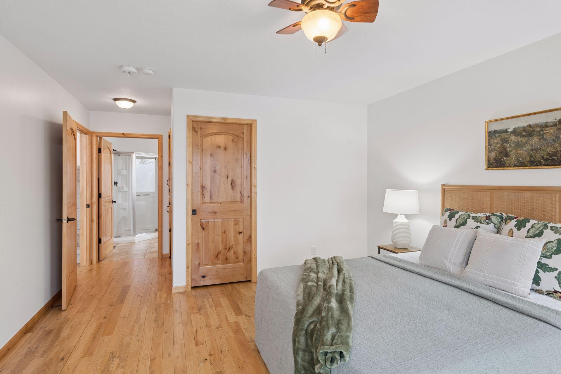 869 Yellowstone Trail