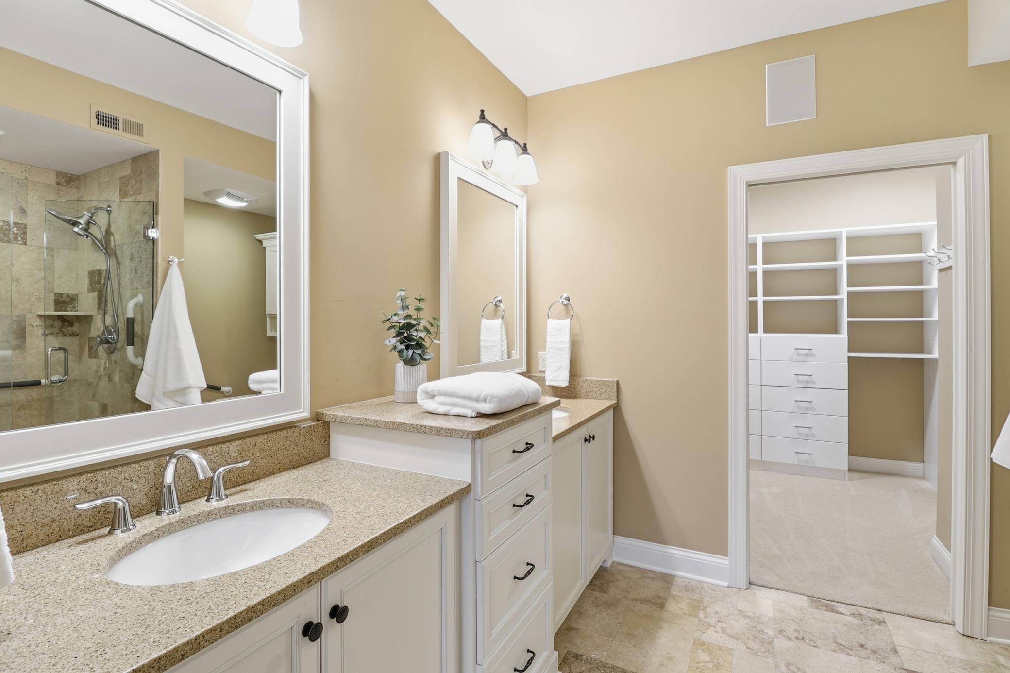 15420 Oakcroft Place Unit: 123