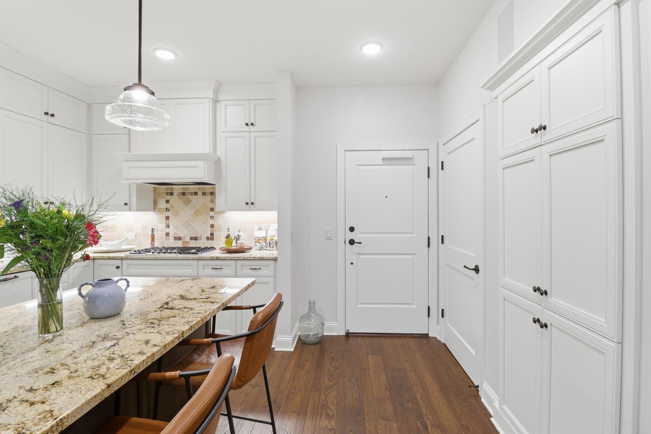 15420 Oakcroft Place Unit: 123