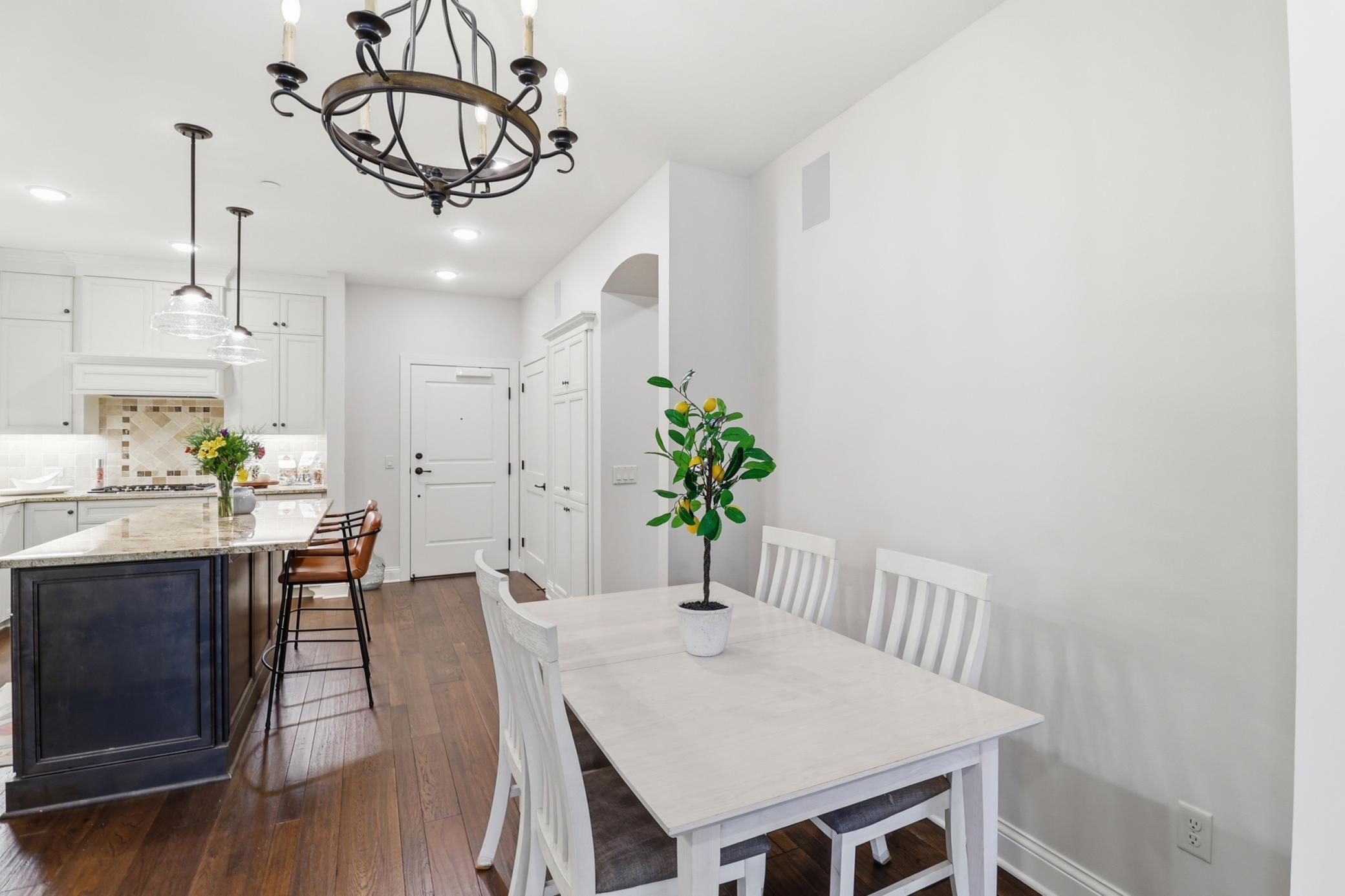 15420 Oakcroft Place Unit: 123