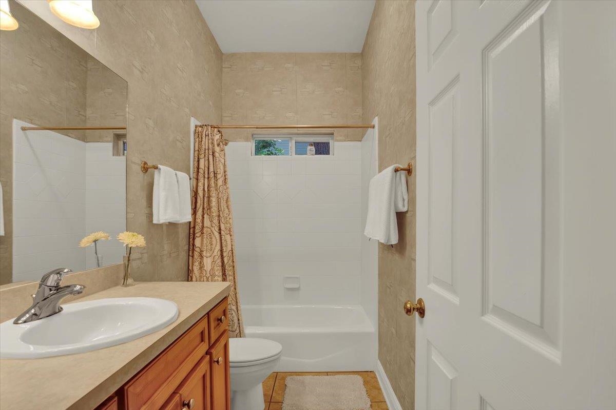 3425 Welwyn Way