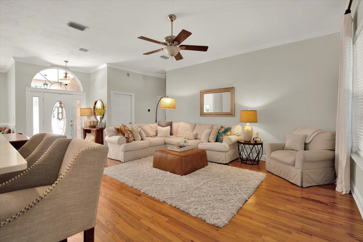 3425 Welwyn Way
