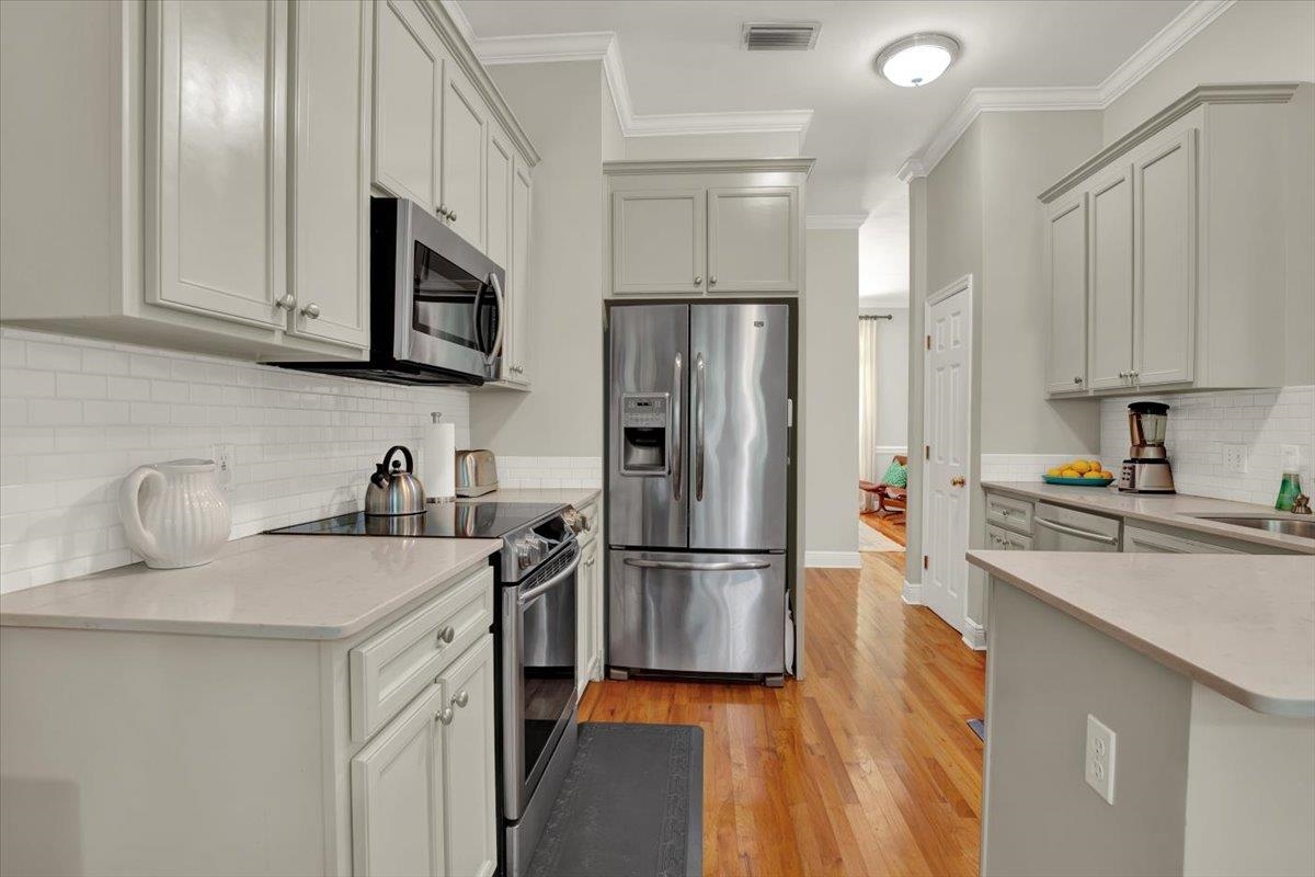 3425 Welwyn Way