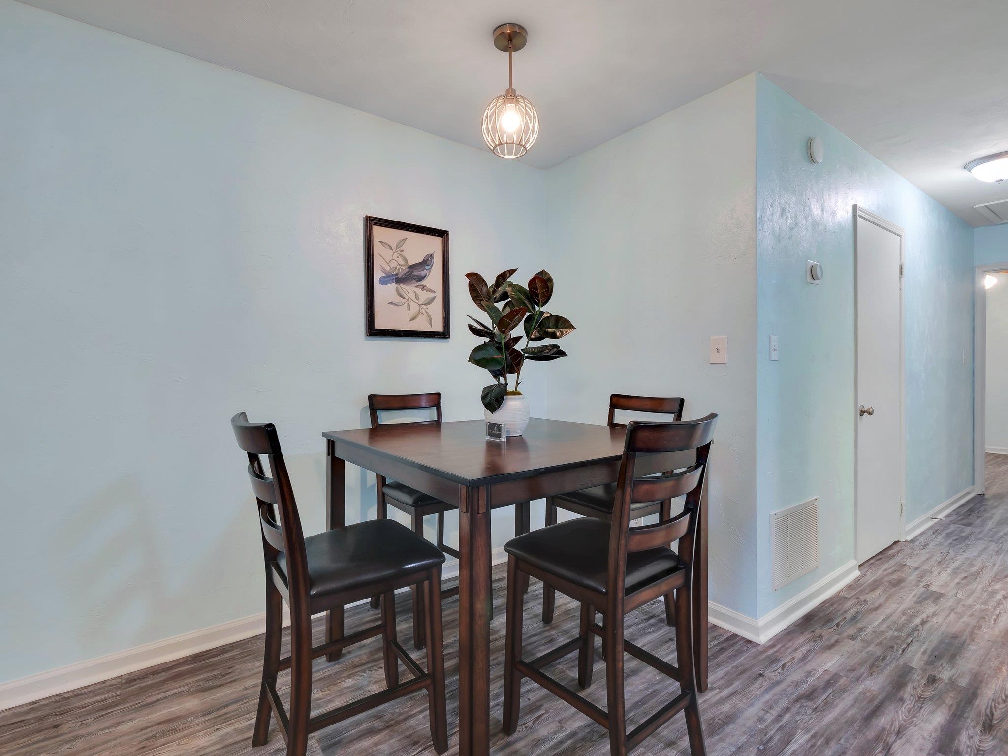 2533 Prest Court