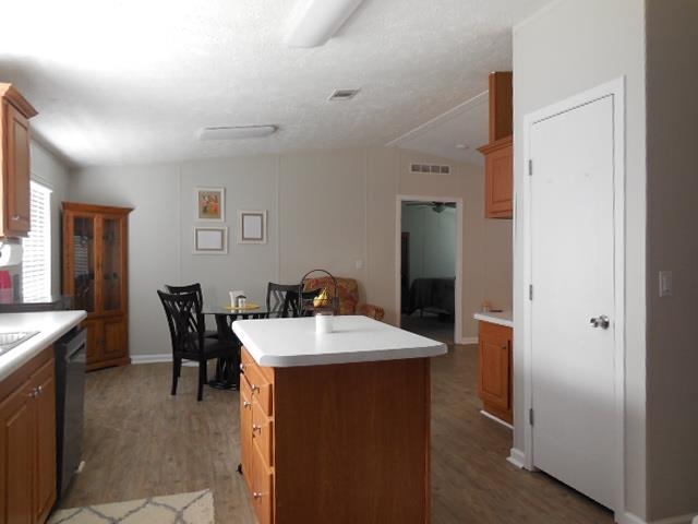 10368 Roger Hamlin Road