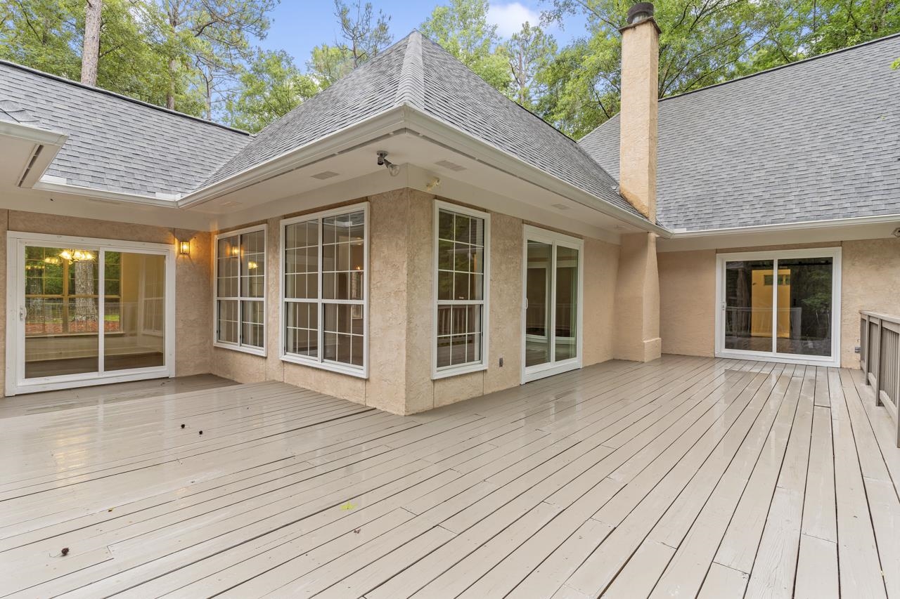 188 W Rosehill Drive