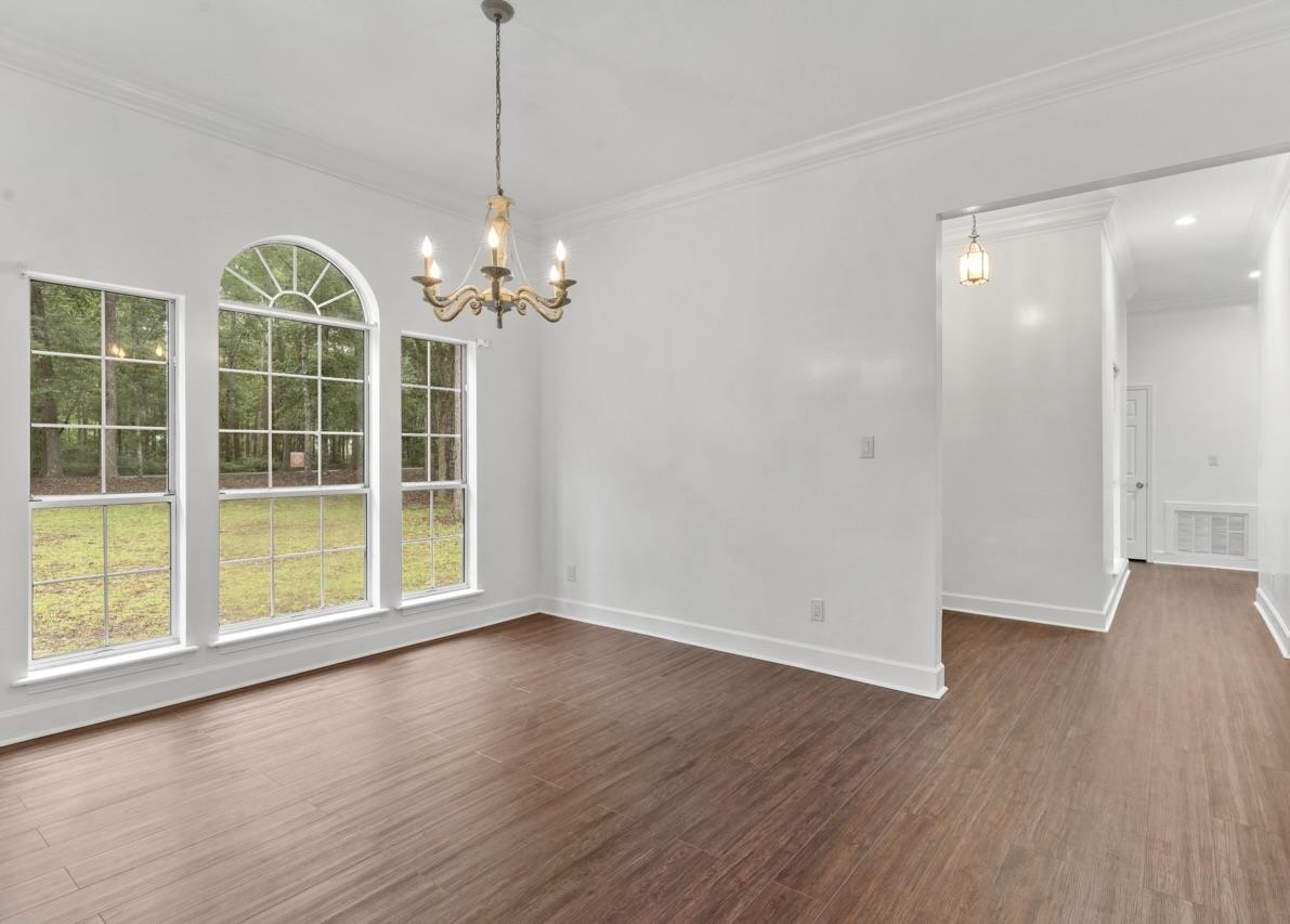 188 W Rosehill Drive