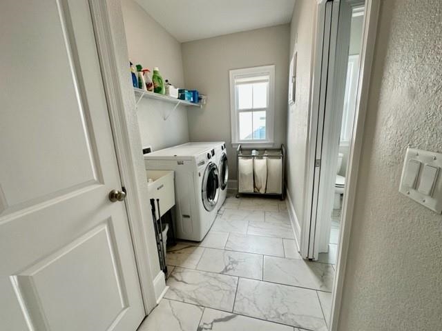 5201 Royal Fern Circle