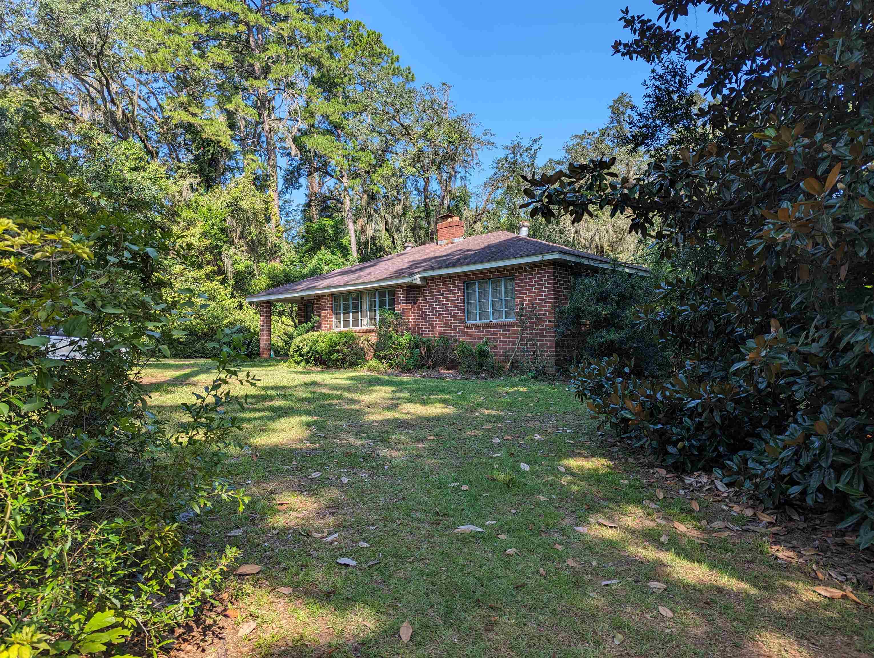 5022 Mahan Drive