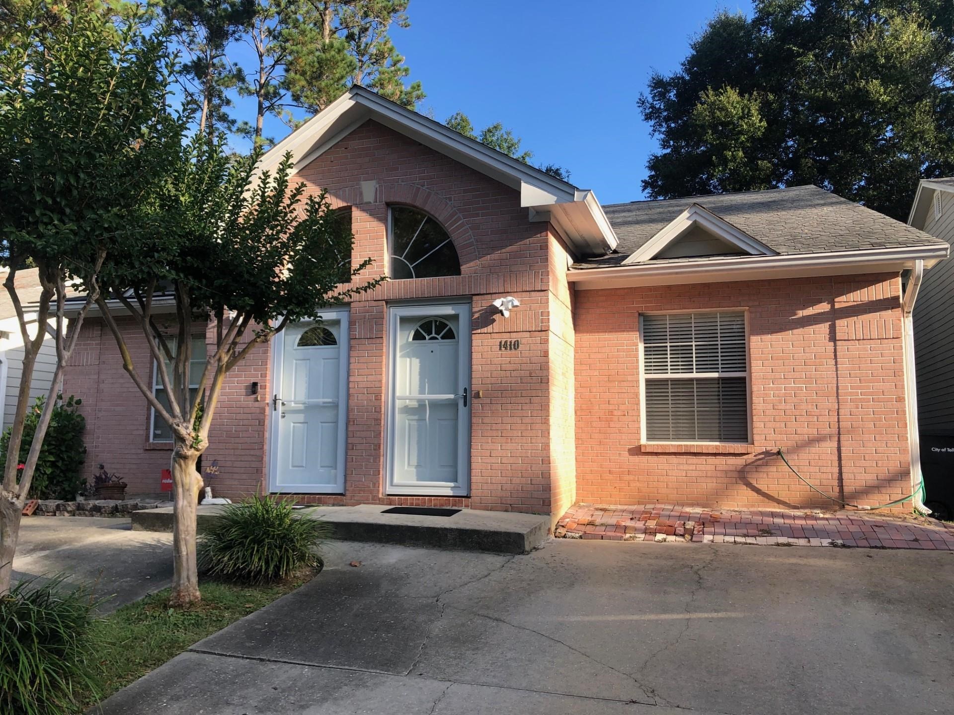 1410 Golden Park Court