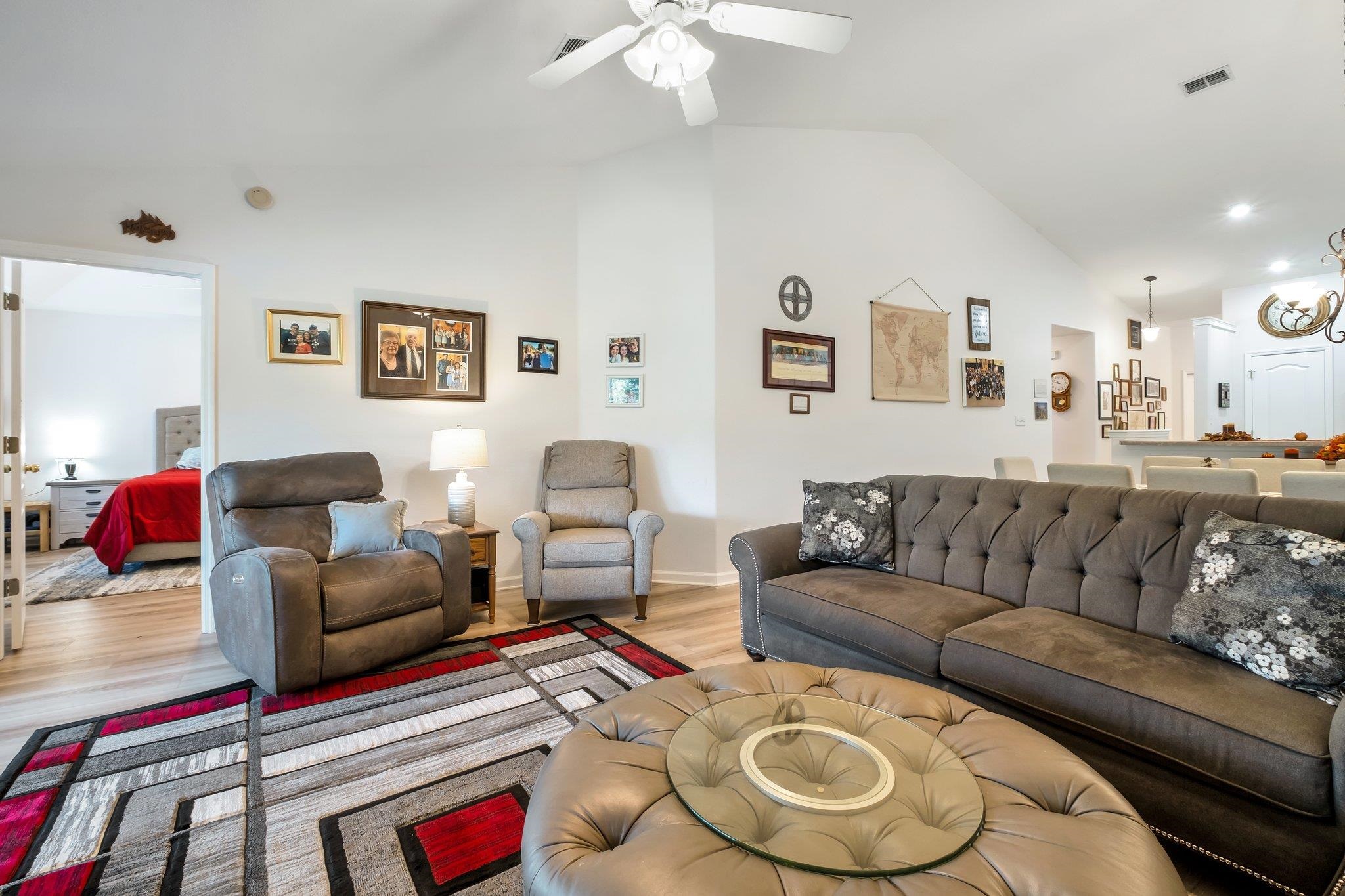 1004 Kingdom Drive