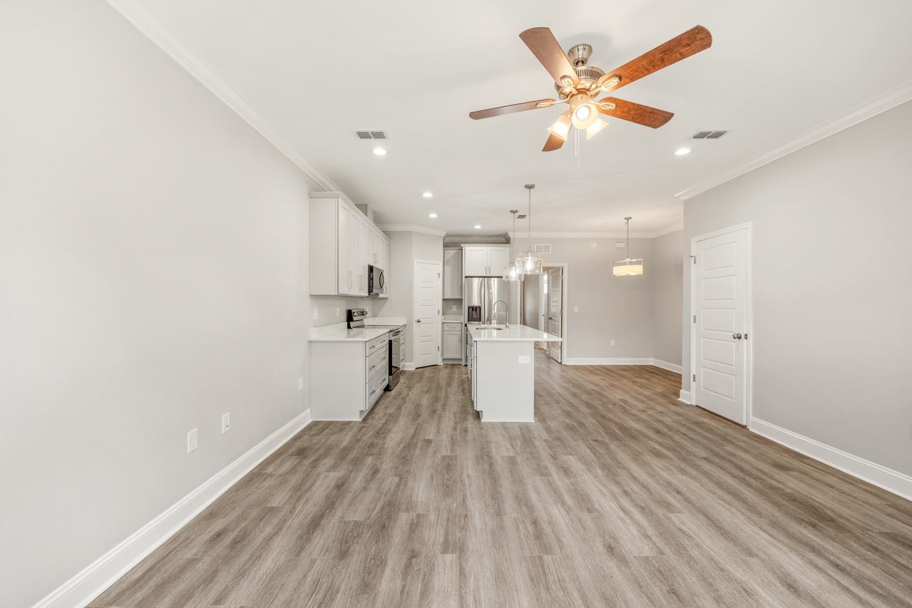1460 Willow Bend Way Unit: 2