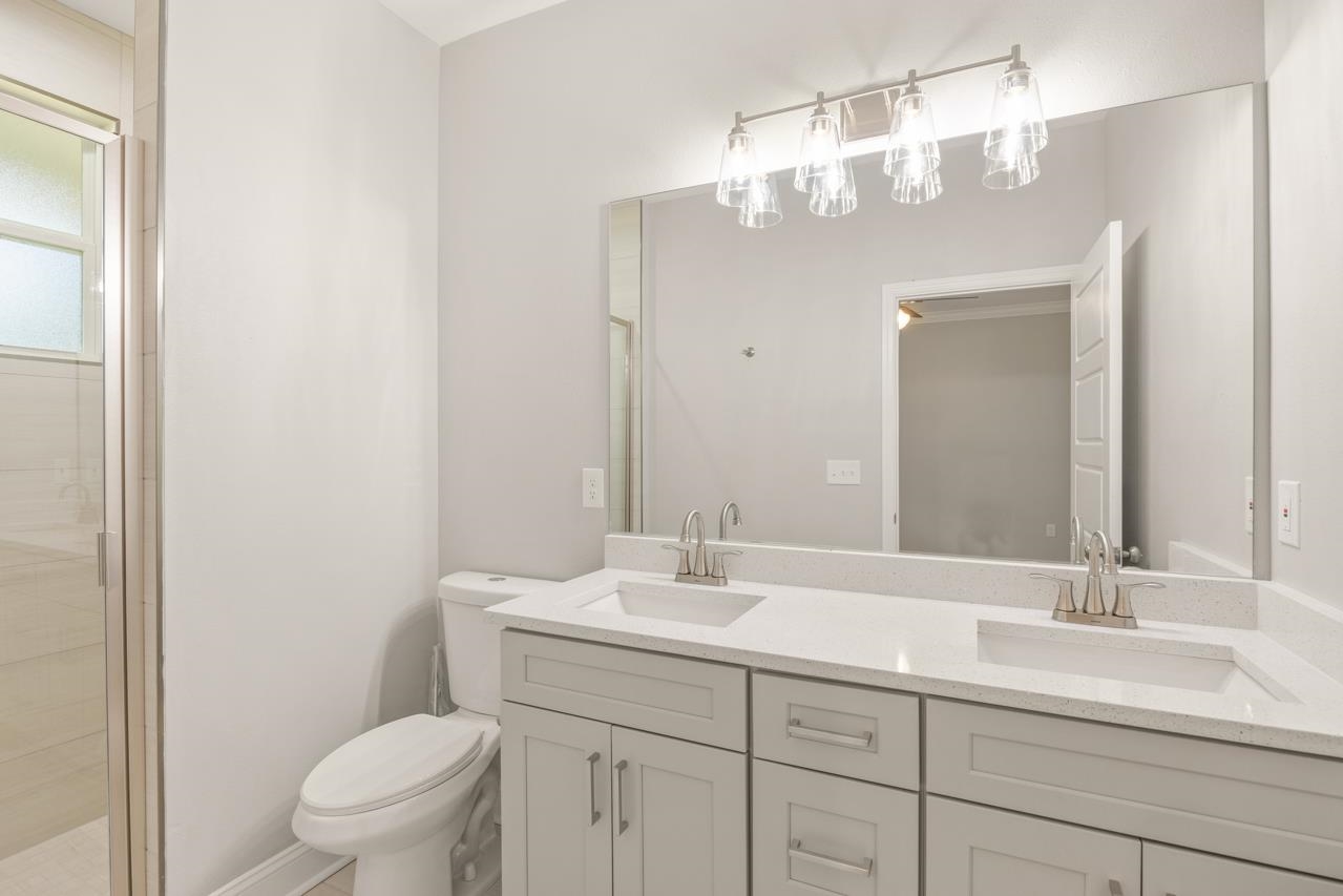 1460 Willow Bend Way Unit: 2