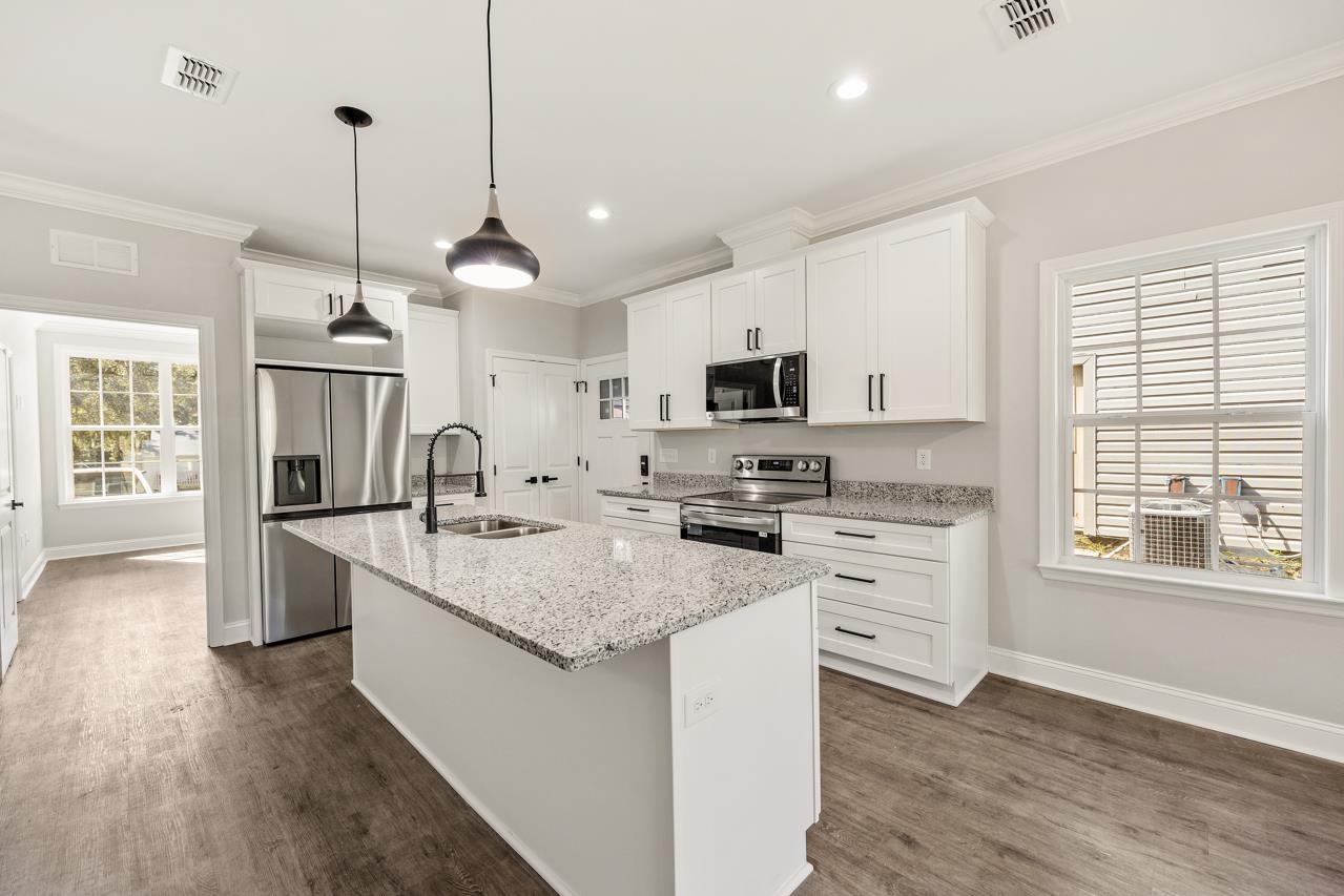1460 Willow Bend Way Unit: 1