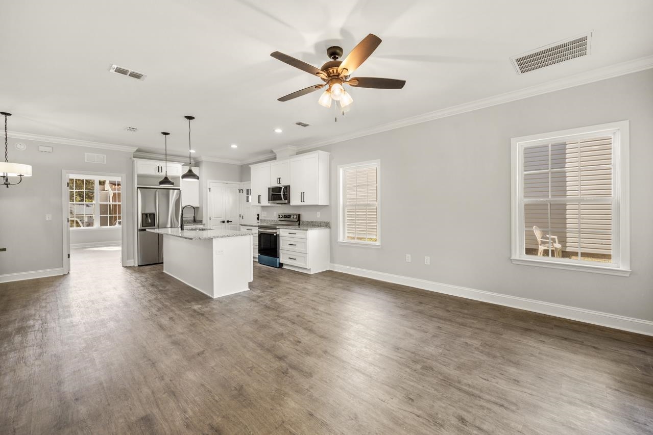 1460 Willow Bend Way Unit: 1