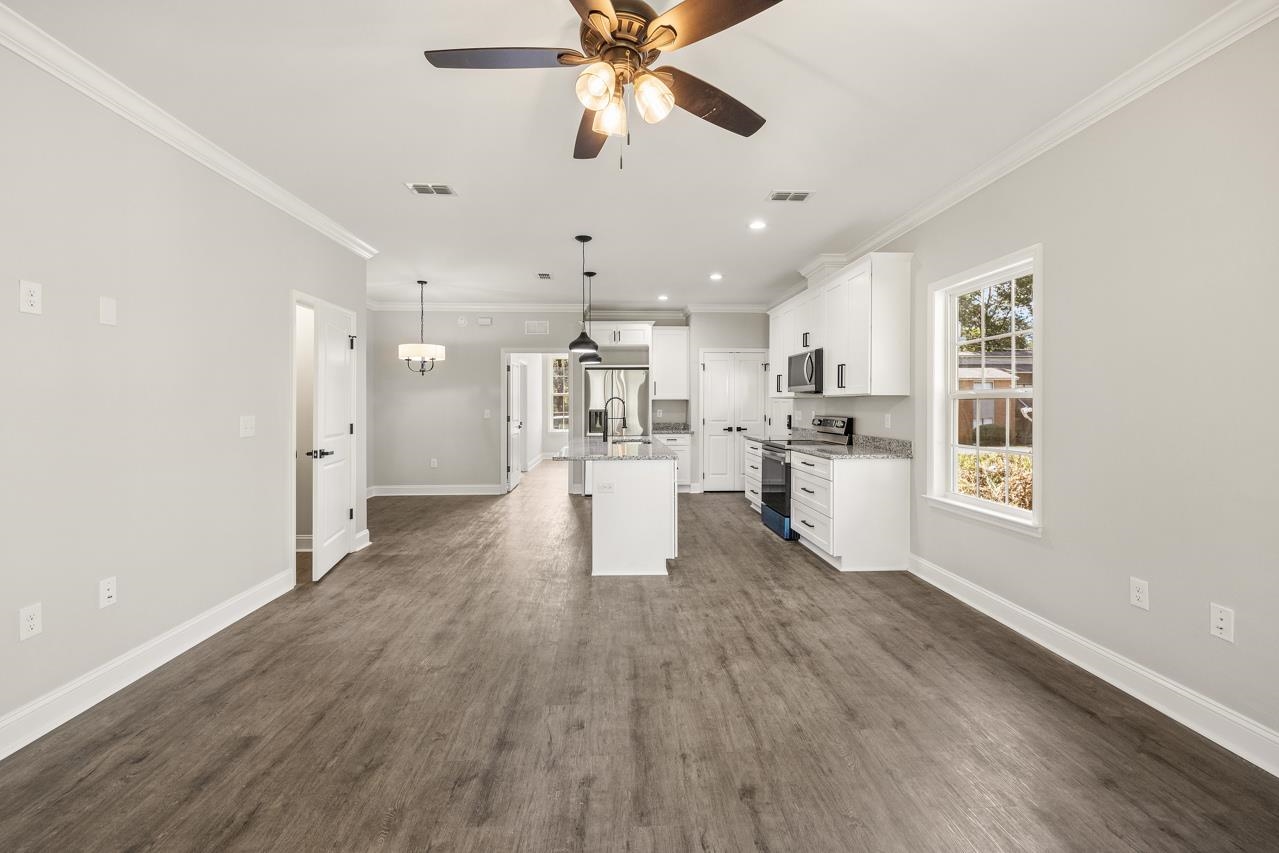 1460 Willow Bend Way Unit: 1
