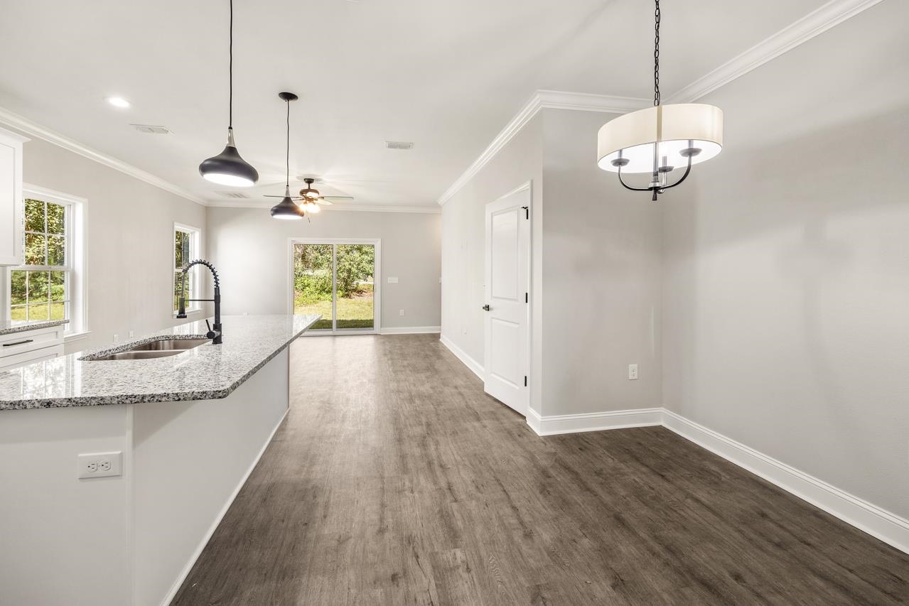 1460 Willow Bend Way Unit: 1