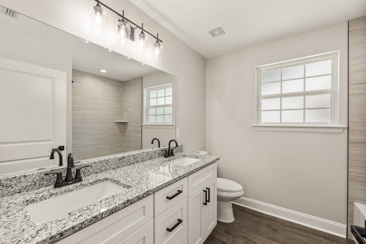 1460 Willow Bend Way Unit: 1
