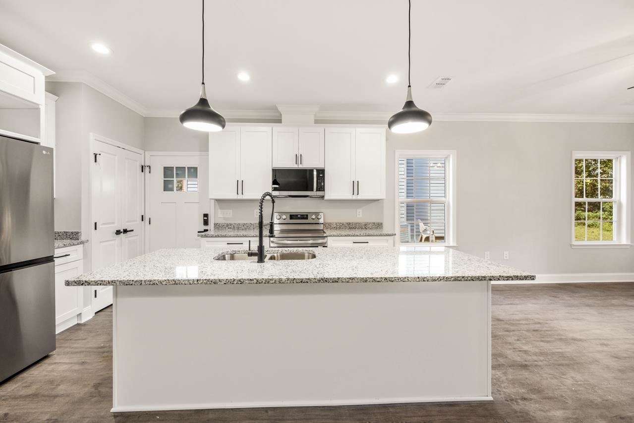 1460 Willow Bend Way Unit: 1