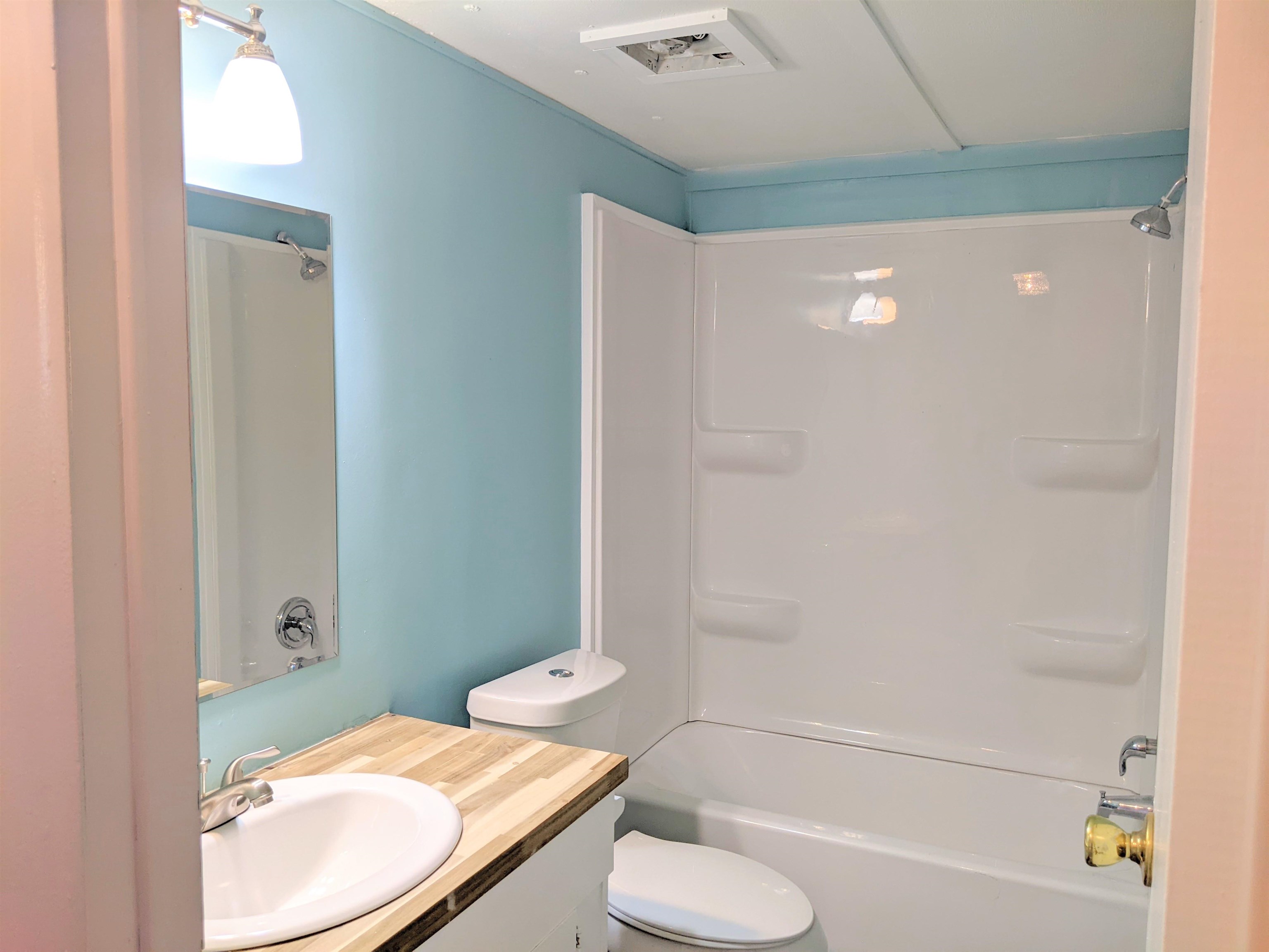 1117 Doves Hollow Lane