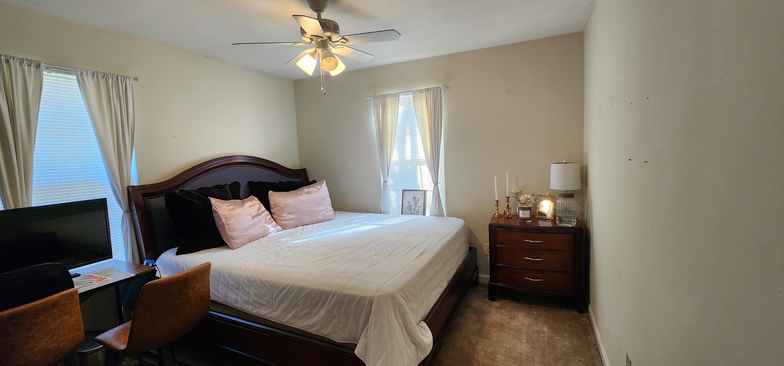 1116 Blackhawk Way