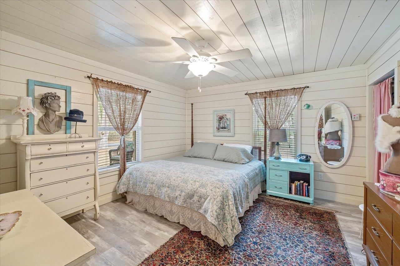 311 Chinquapin Way